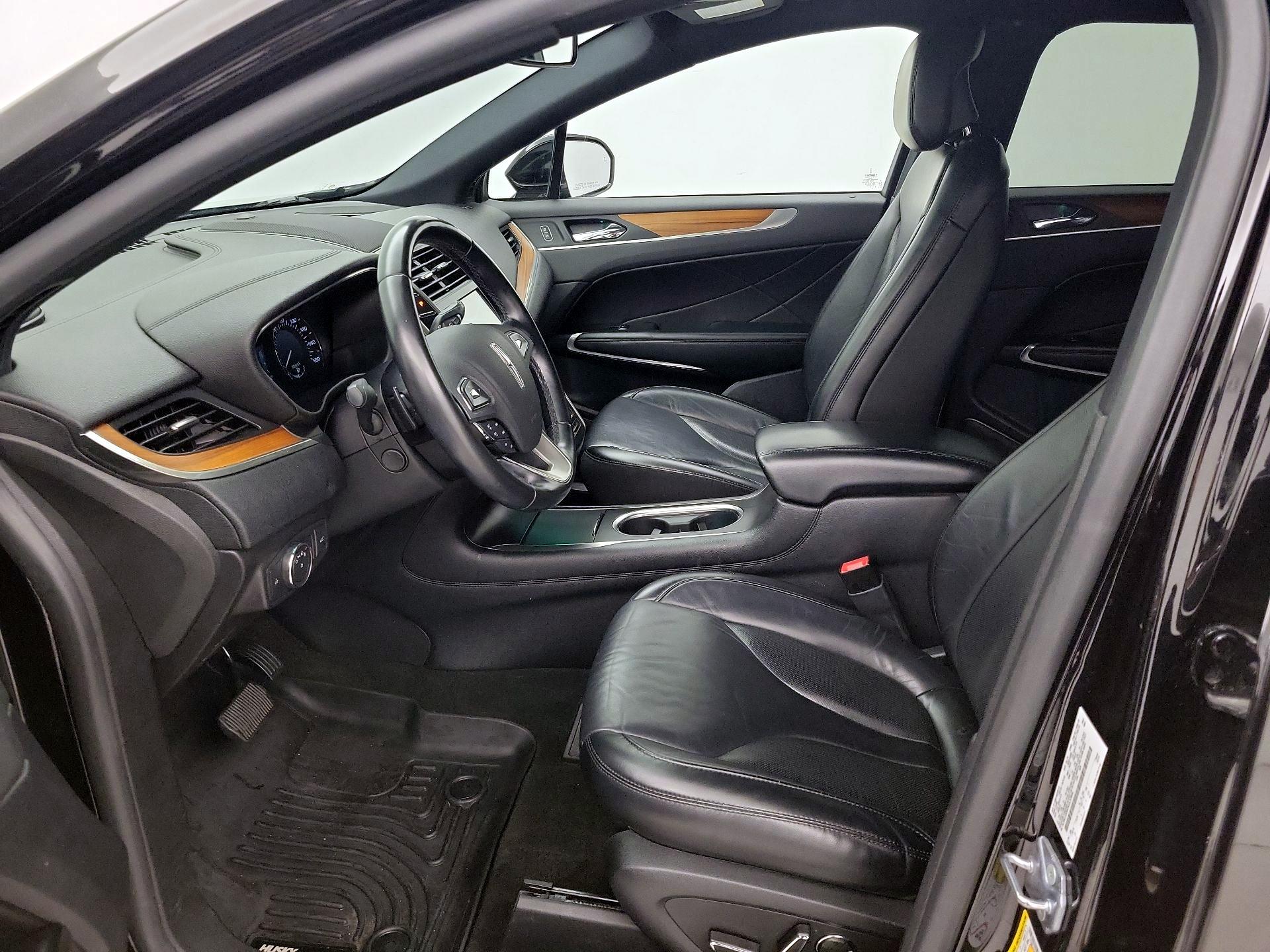 Thumbnail: 2019 Lincoln MKC - 11