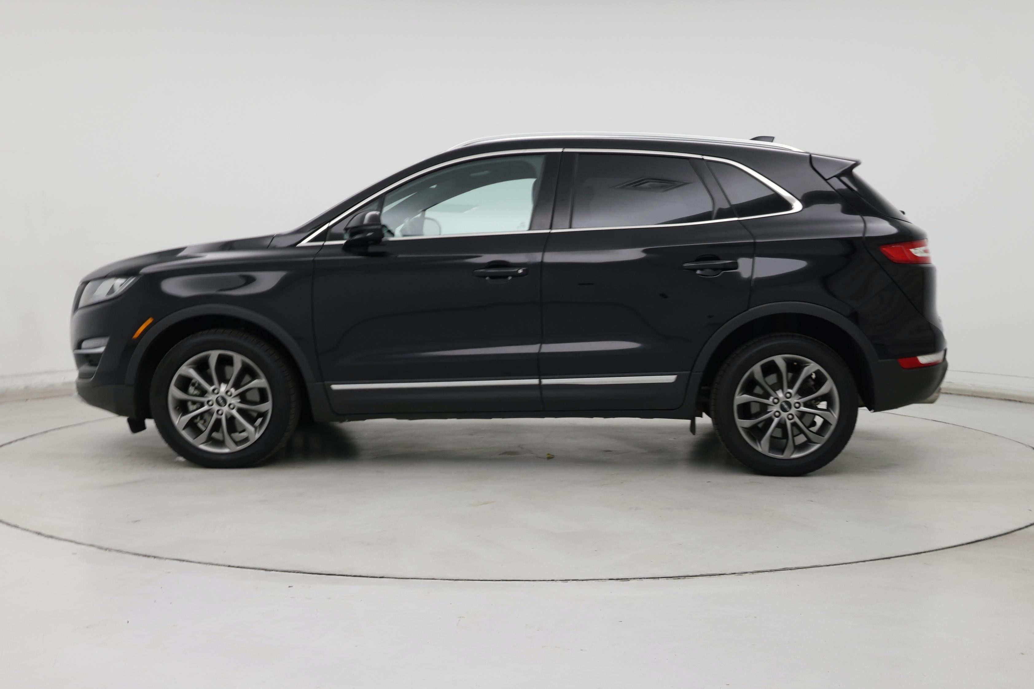 Thumbnail: 2019 Lincoln MKC - 3