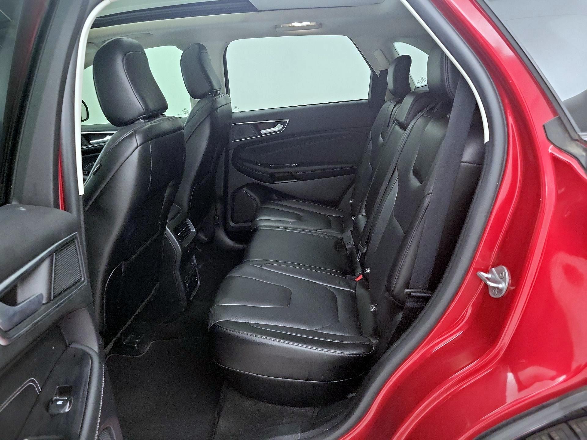 Thumbnail: 2020 Ford Edge - 19