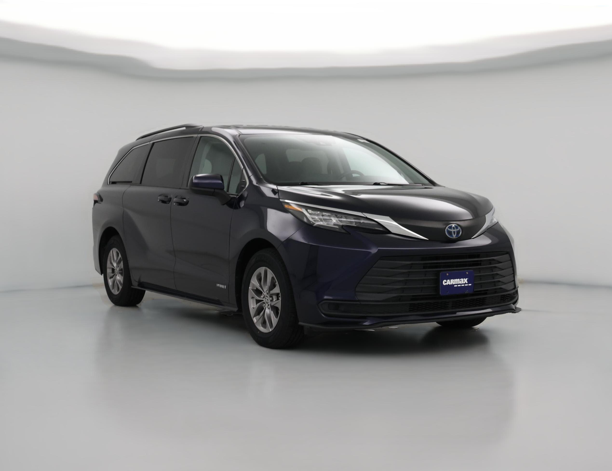 Thumbnail: 2021 Toyota Sienna - 1