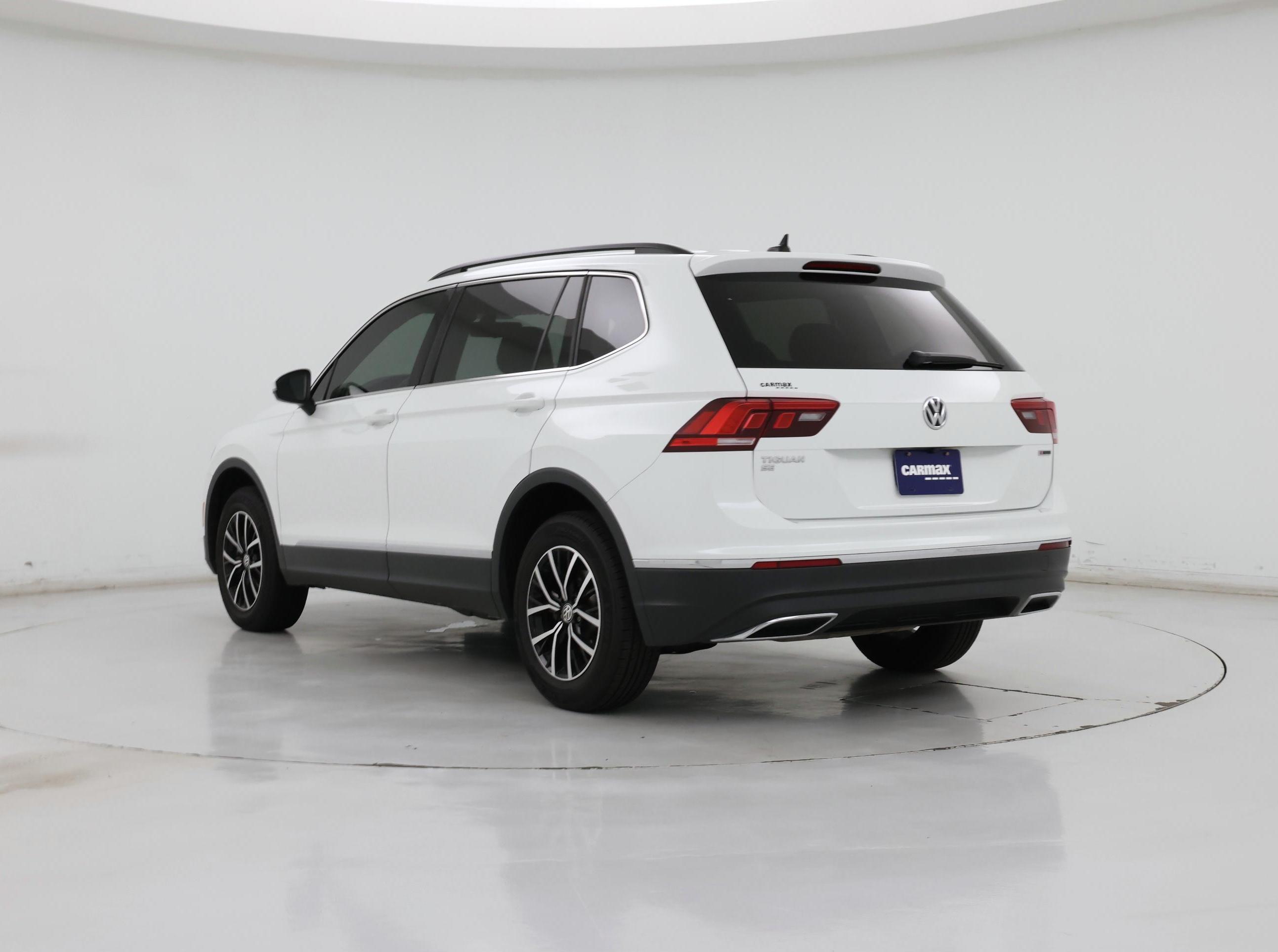 Thumbnail: 2021 Volkswagen Tiguan - 2