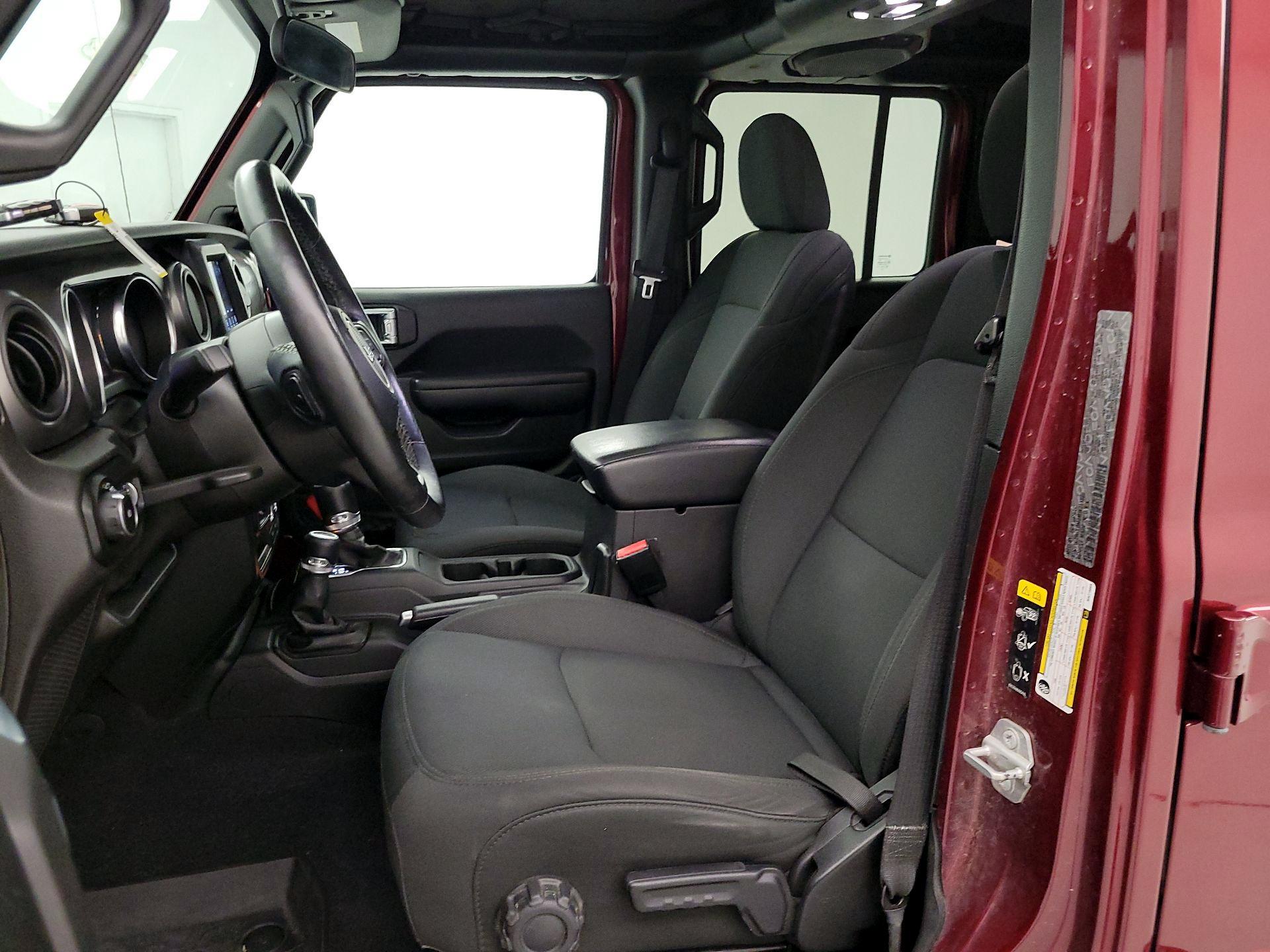 Thumbnail: 2021 Jeep Wrangler - 11