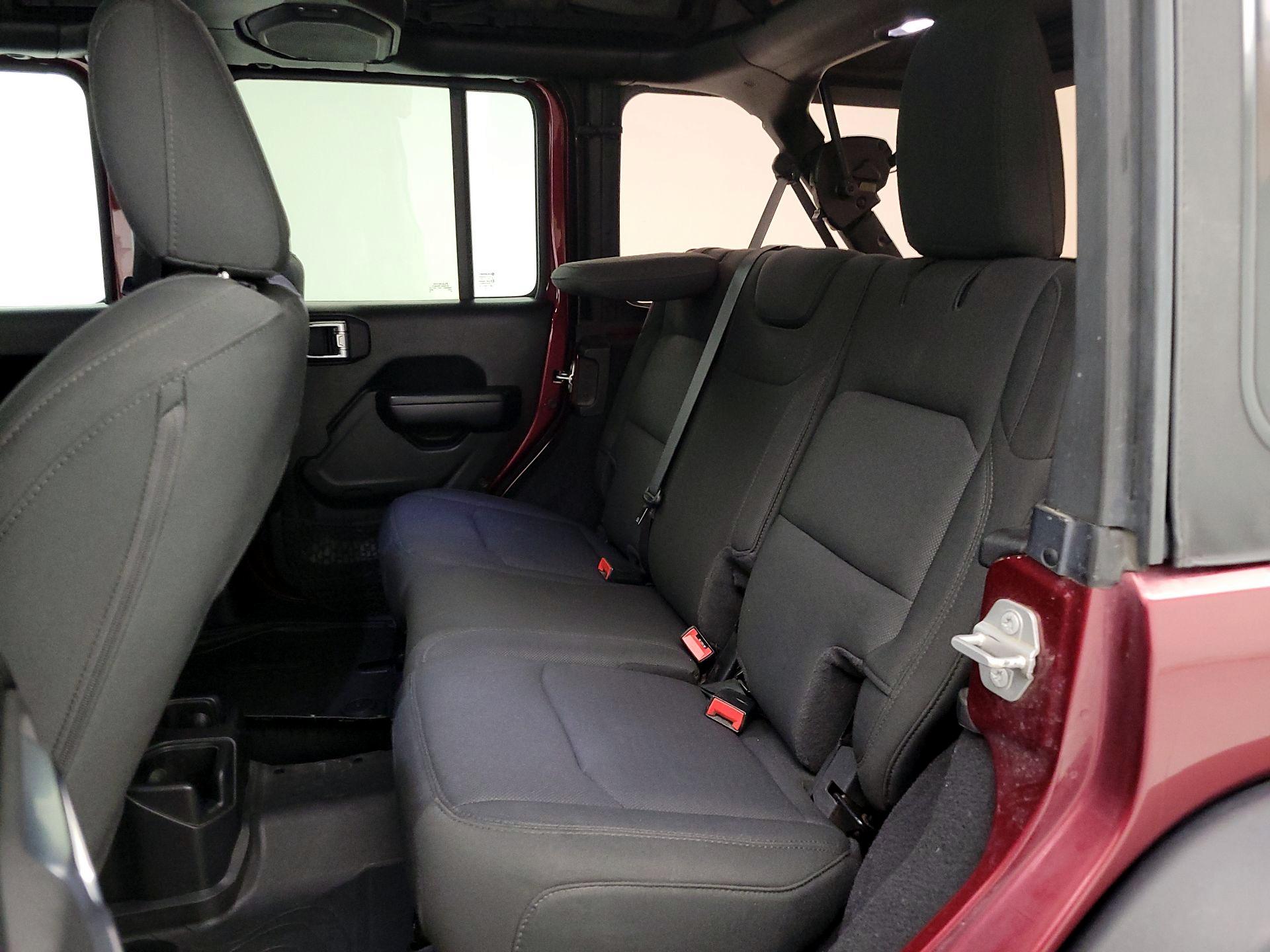 Thumbnail: 2021 Jeep Wrangler - 19