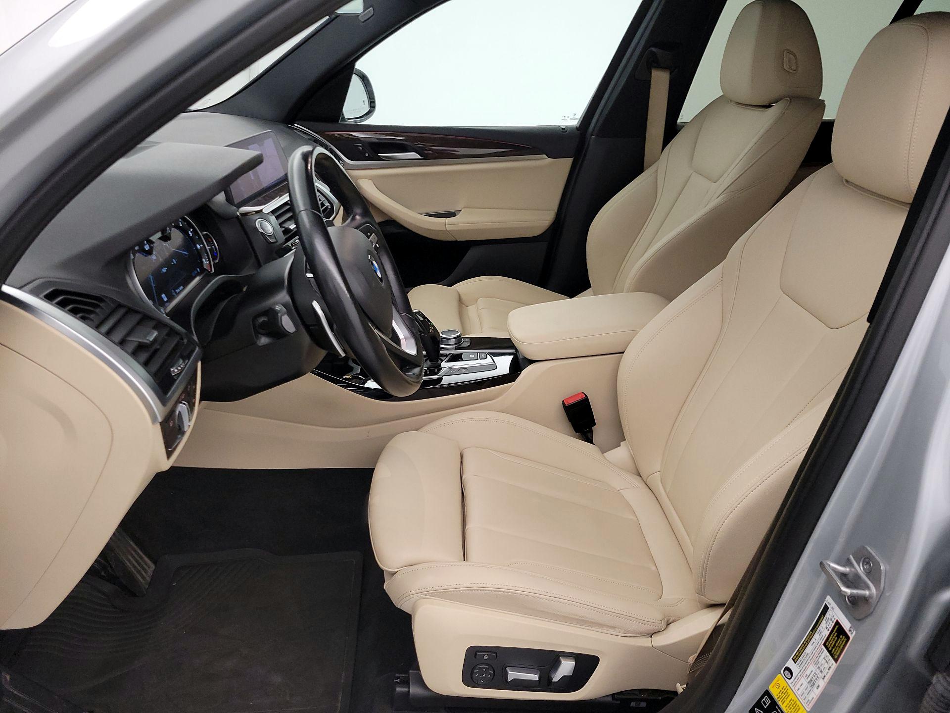 Thumbnail: 2021 BMW X3 - 11