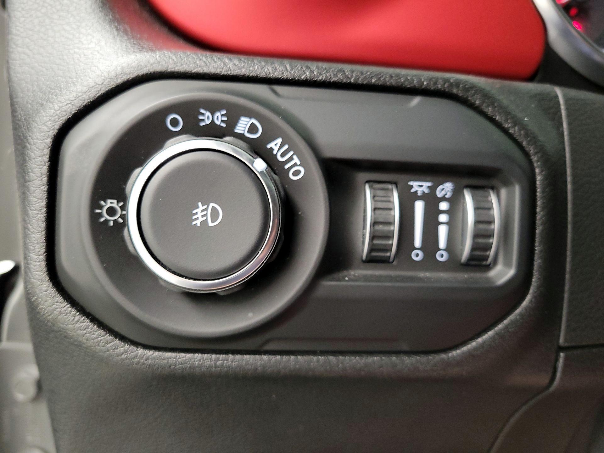 Thumbnail: 2021 Jeep Wrangler - 13