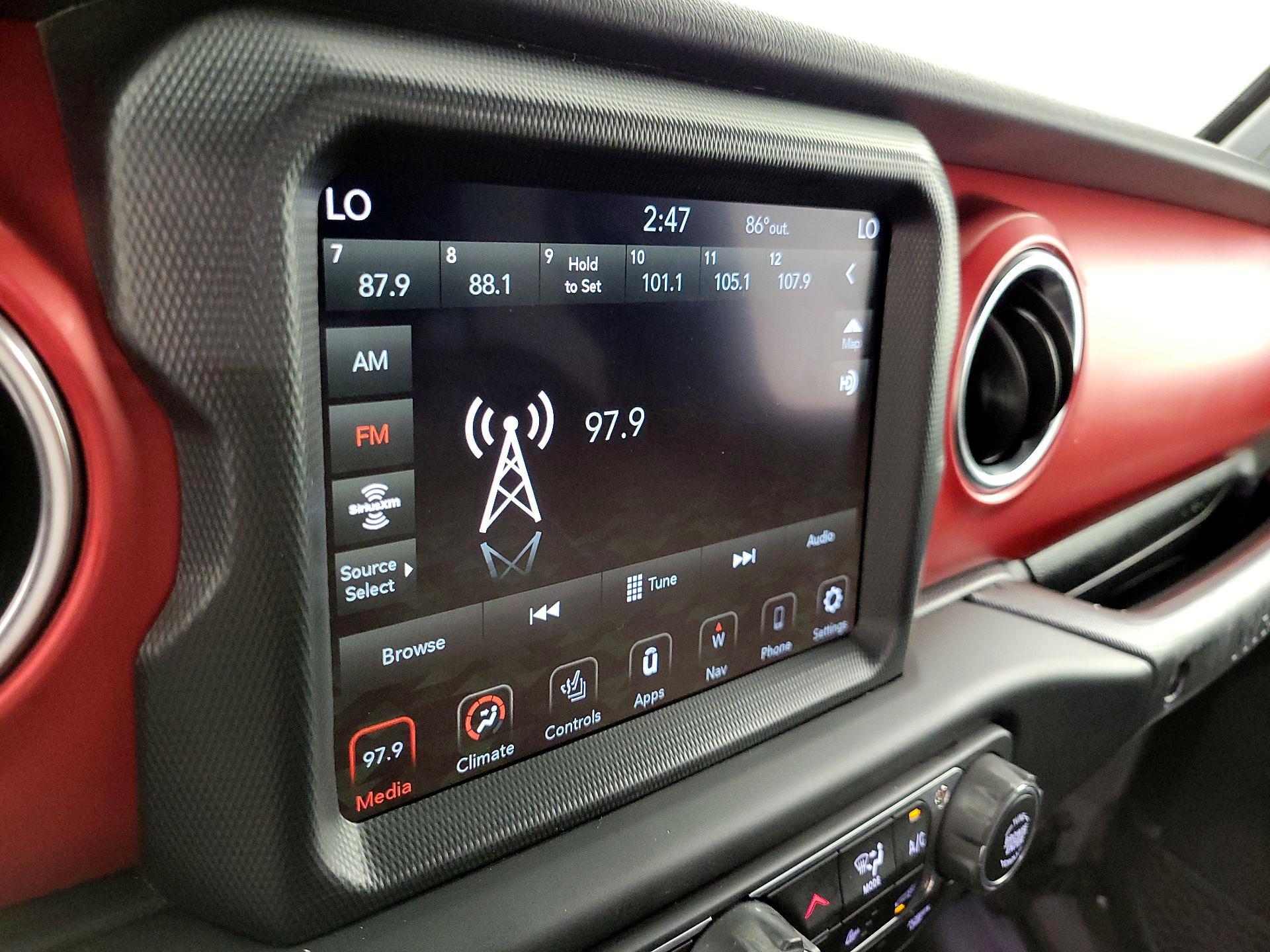 Thumbnail: 2021 Jeep Wrangler - 16