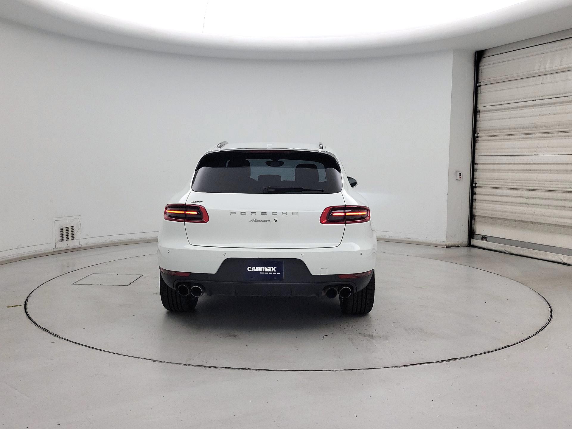 Thumbnail: 2015 Porsche Macan - 6