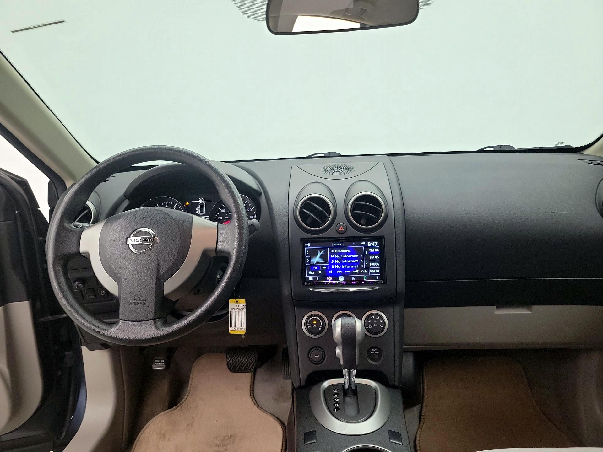 Thumbnail: 2015 Nissan Rogue - 9