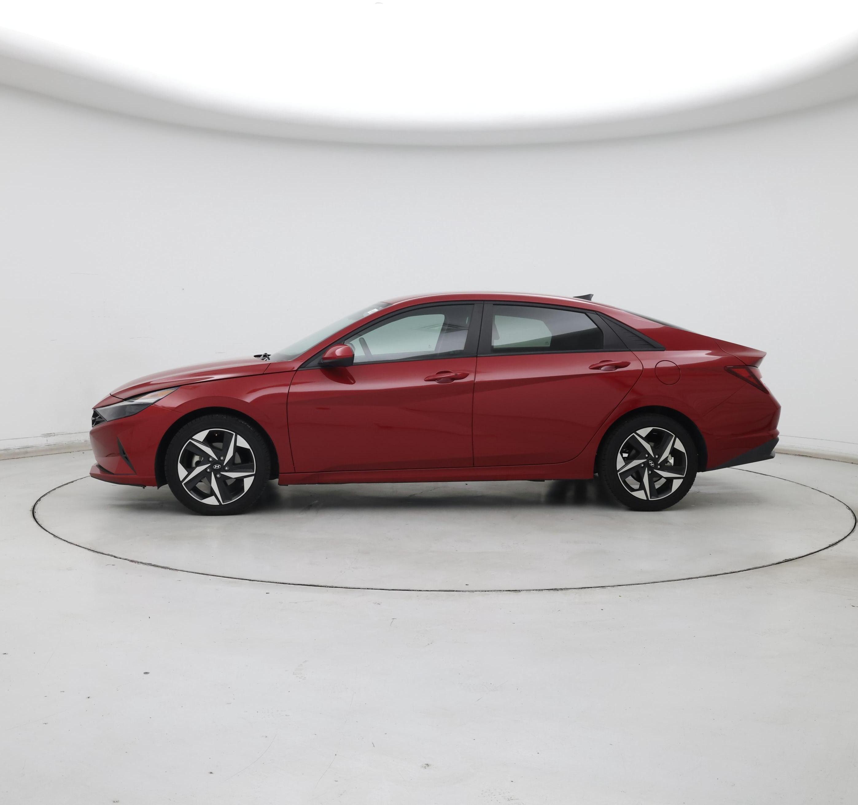 Thumbnail: 2023 Hyundai Elantra - 3