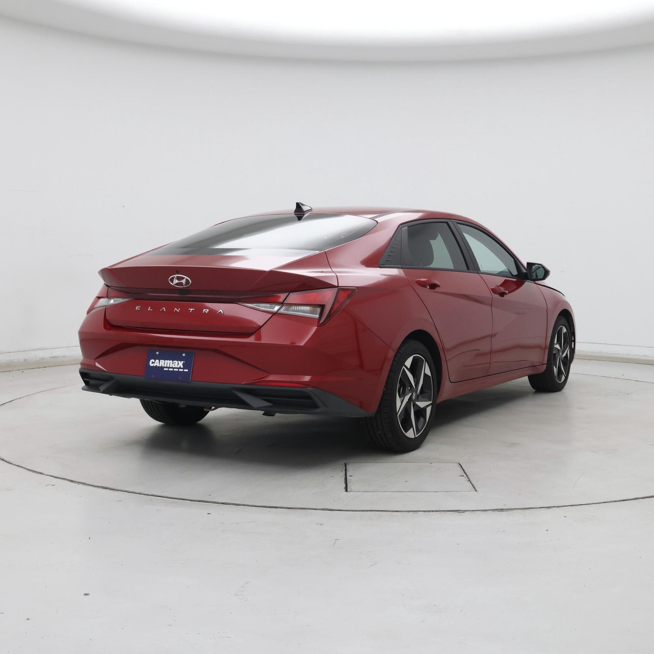 Thumbnail: 2023 Hyundai Elantra - 8
