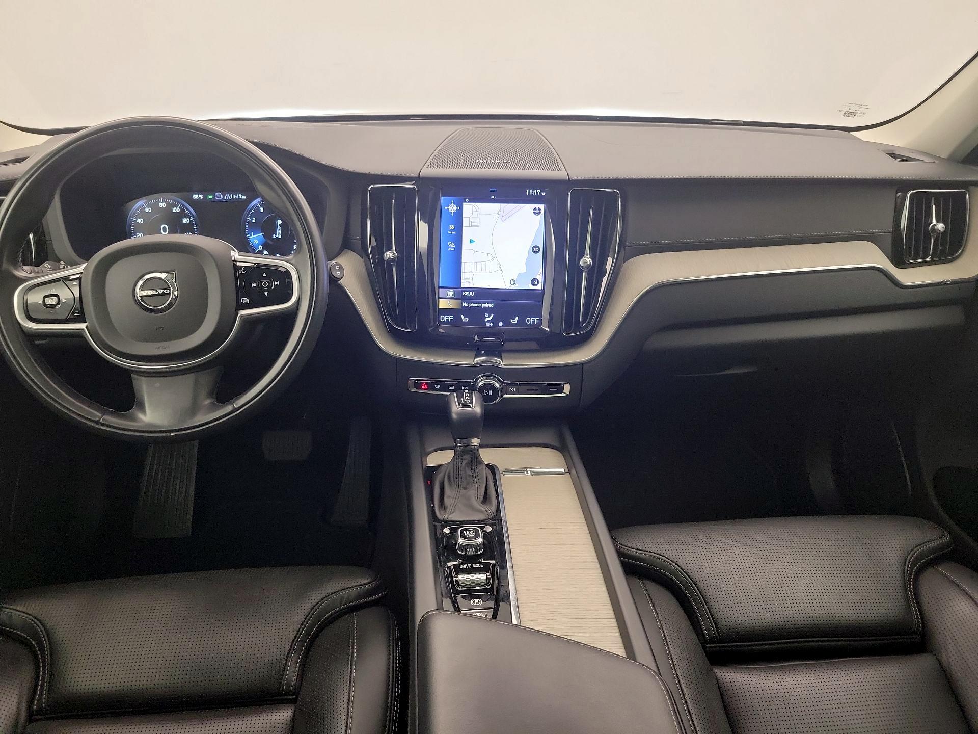 Thumbnail: 2021 Volvo XC60 - 9