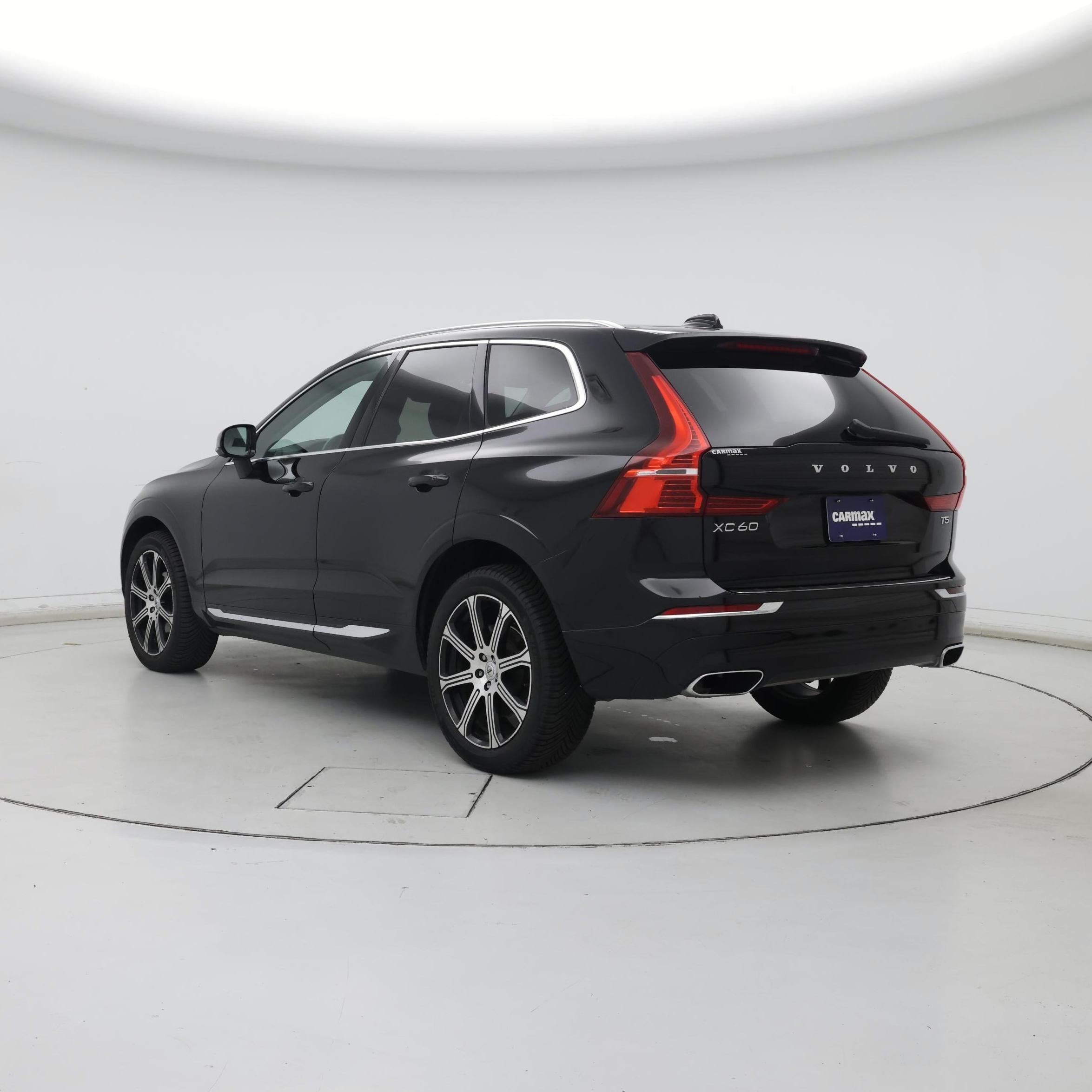 Thumbnail: 2021 Volvo XC60 - 2