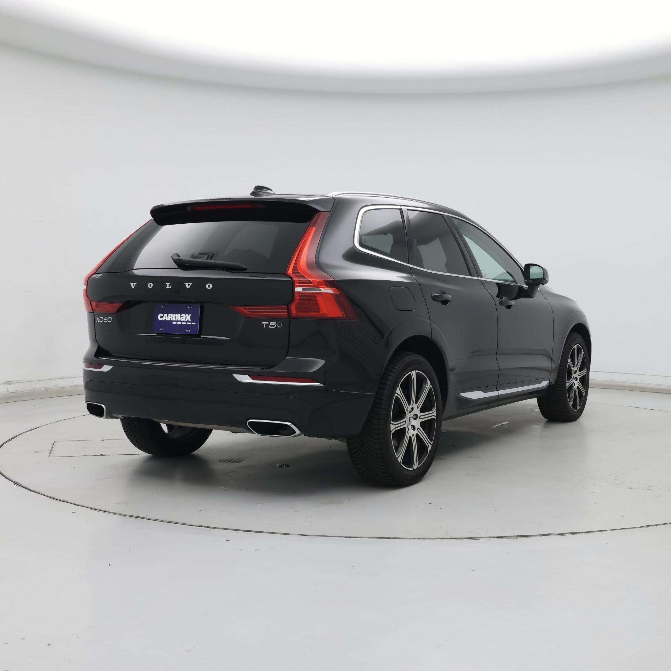 Thumbnail: 2021 Volvo XC60 - 8