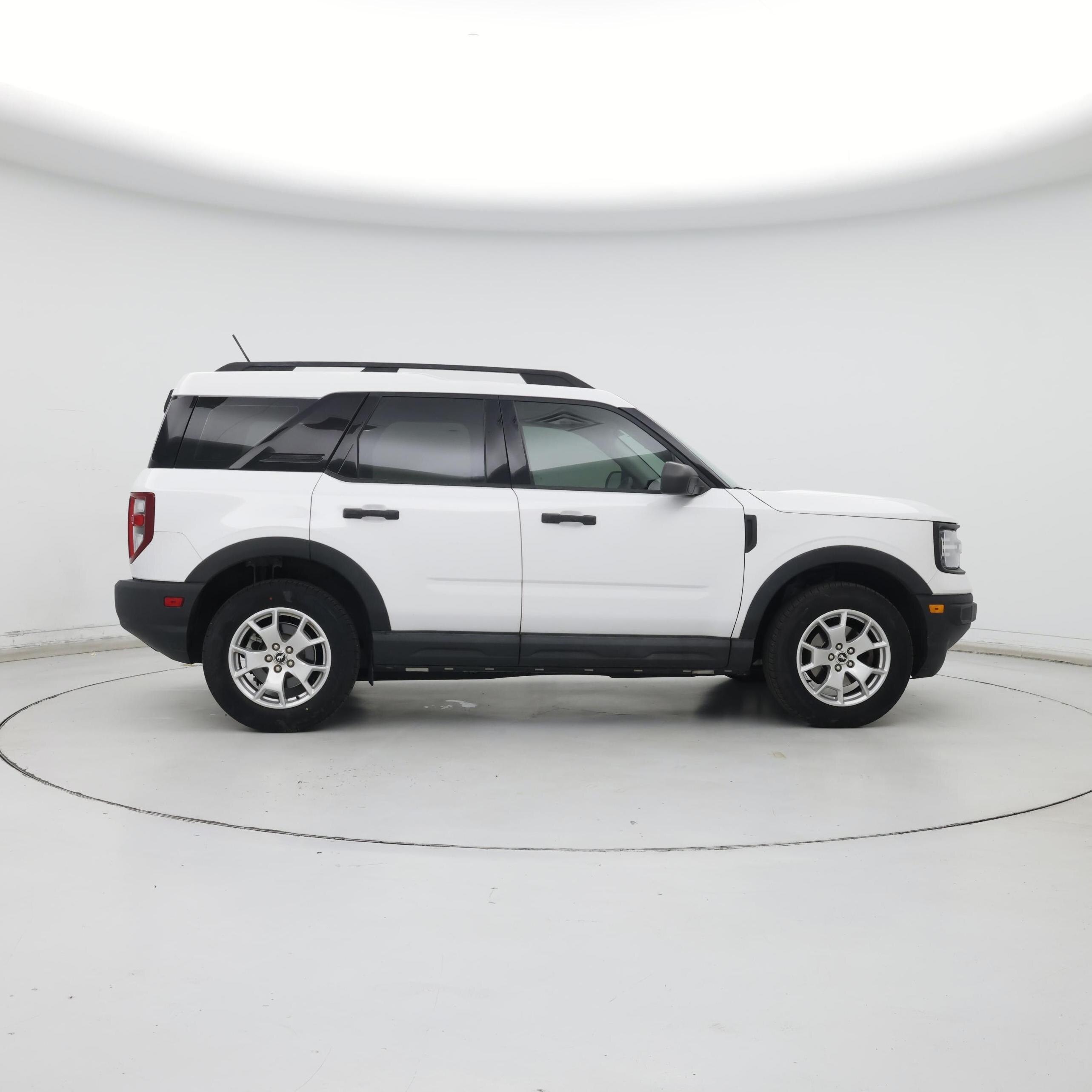 Thumbnail: 2022 Ford Bronco Sport - 7