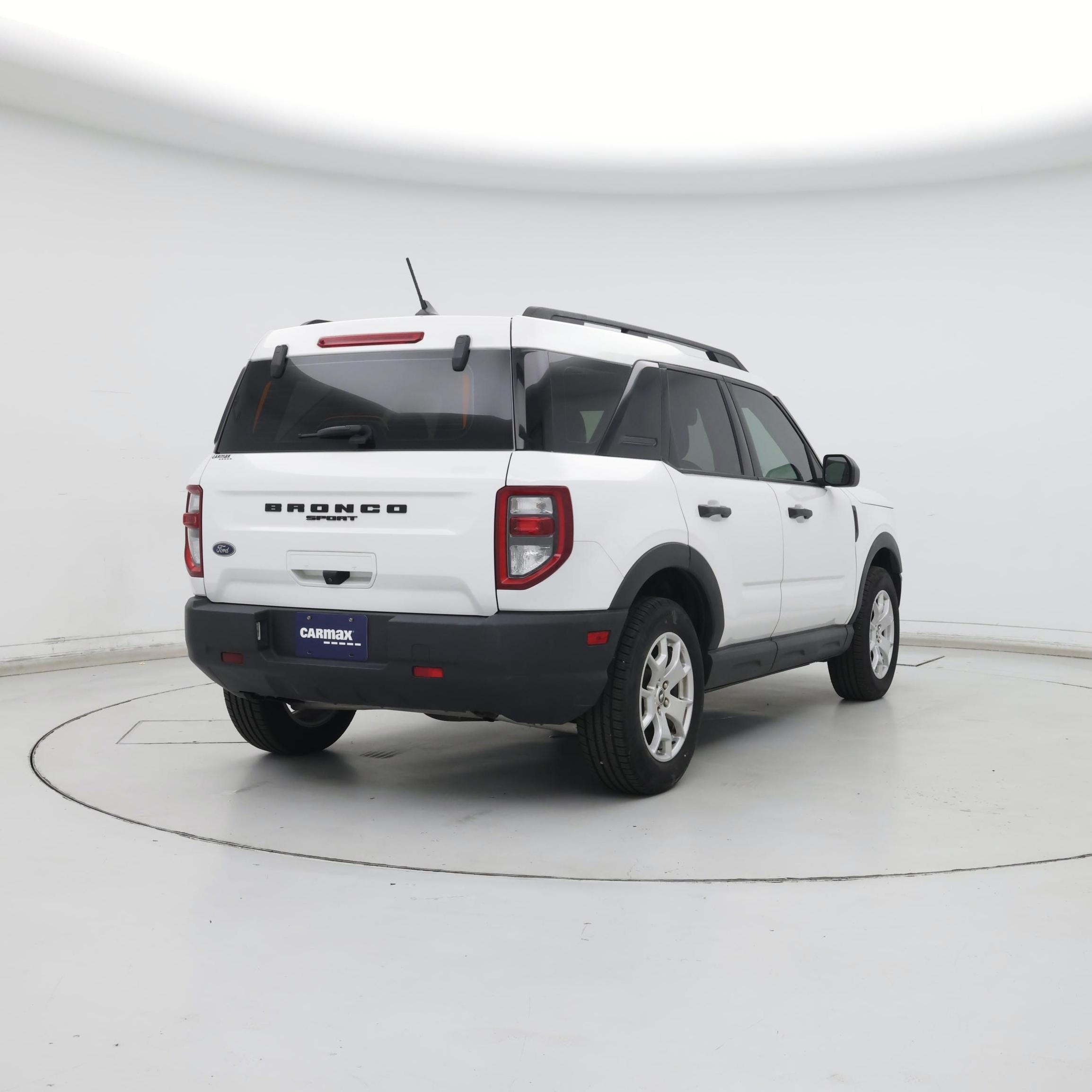 Thumbnail: 2022 Ford Bronco Sport - 8