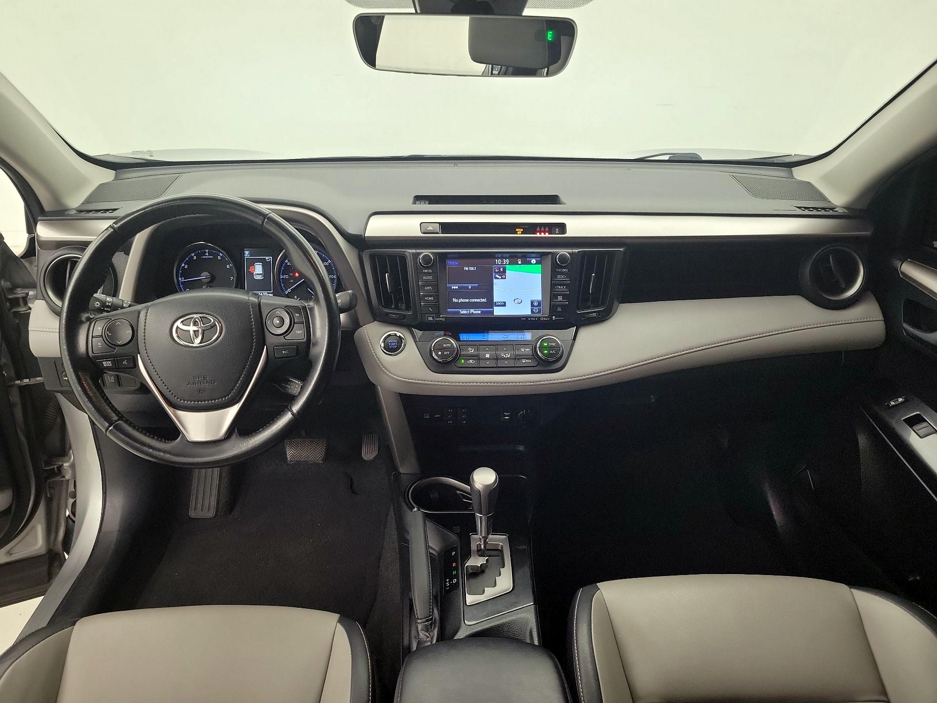 Thumbnail: 2018 Toyota RAV4 - 9
