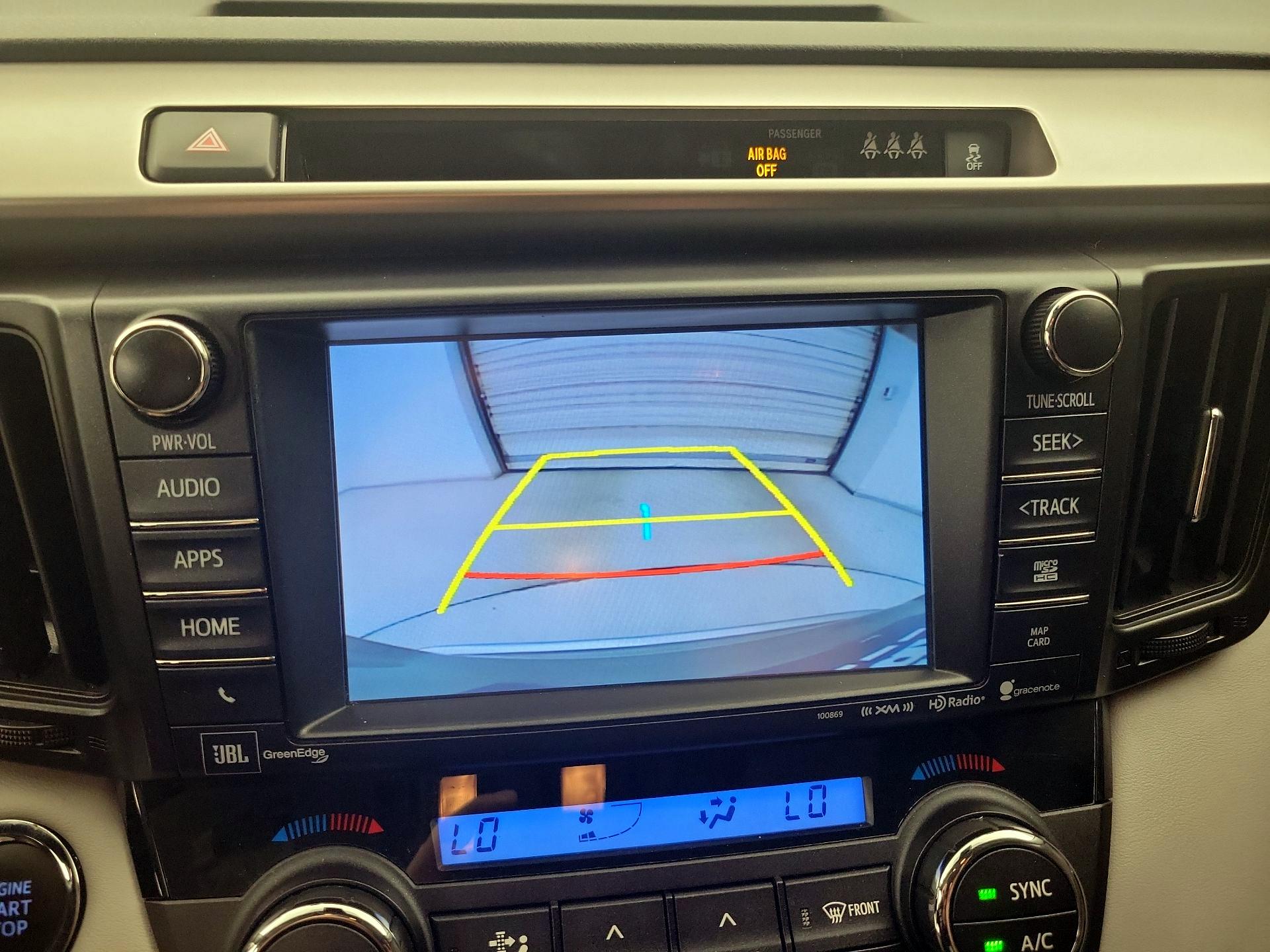 Thumbnail: 2018 Toyota RAV4 - 15