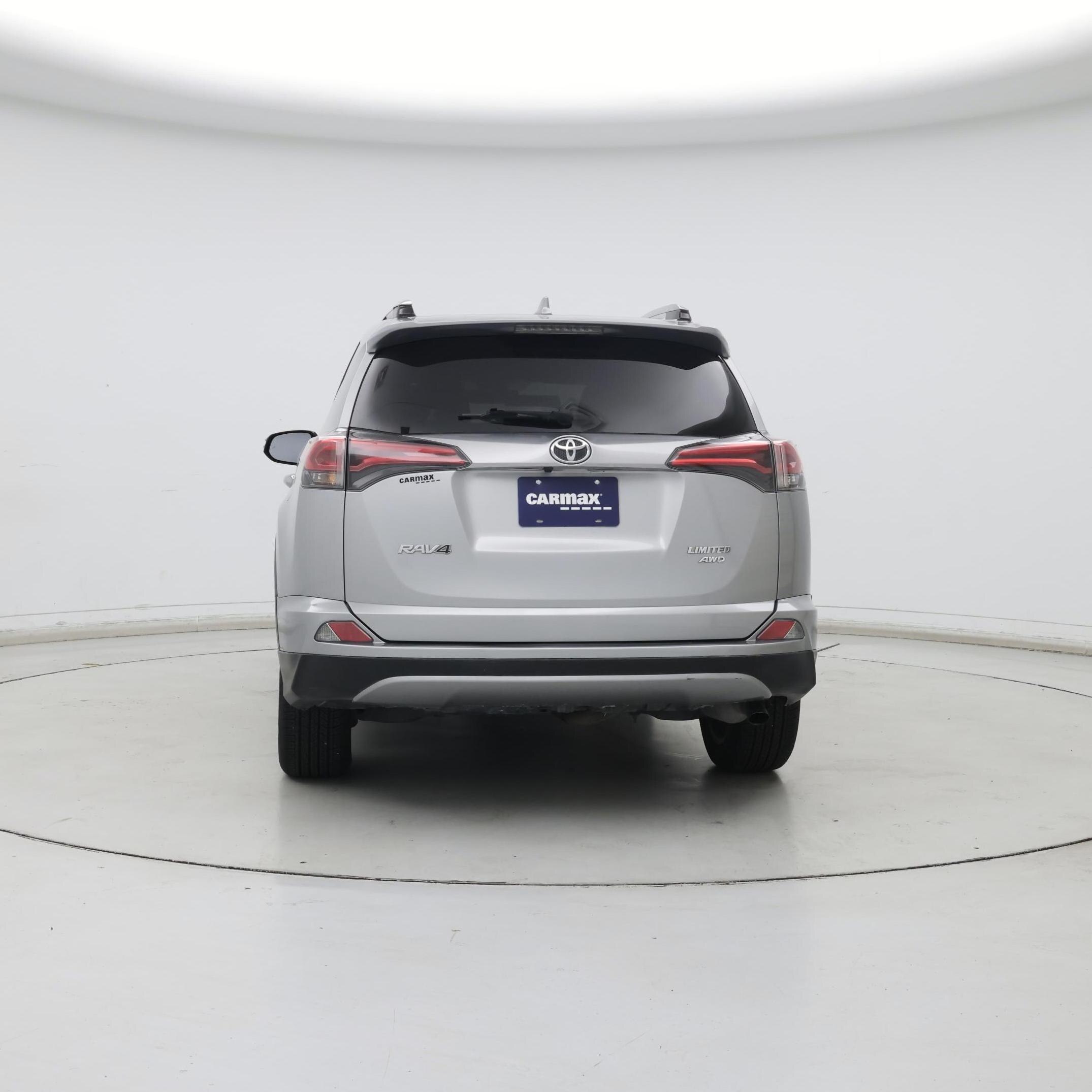 Thumbnail: 2018 Toyota RAV4 - 6