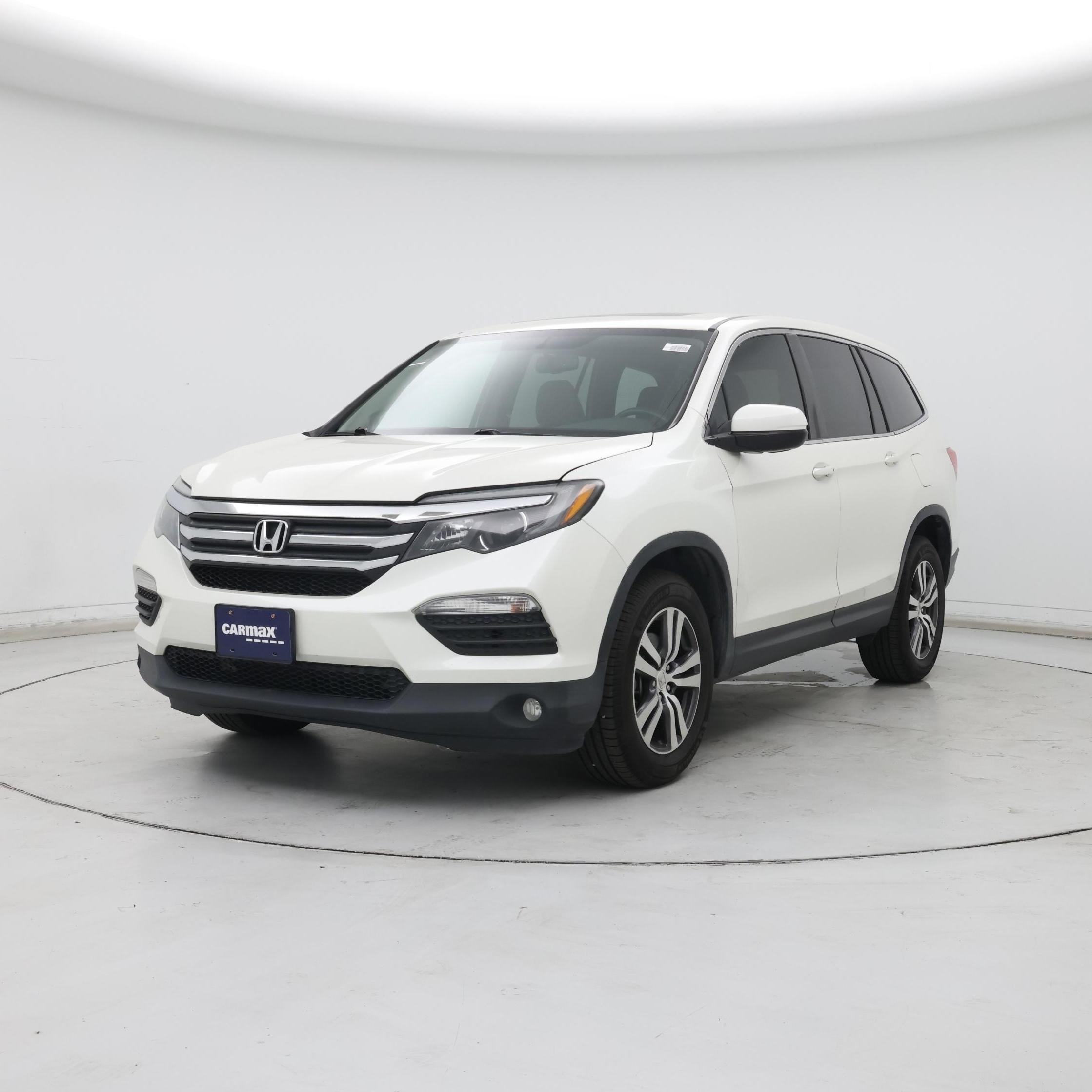 Thumbnail: 2016 Honda Pilot - 4