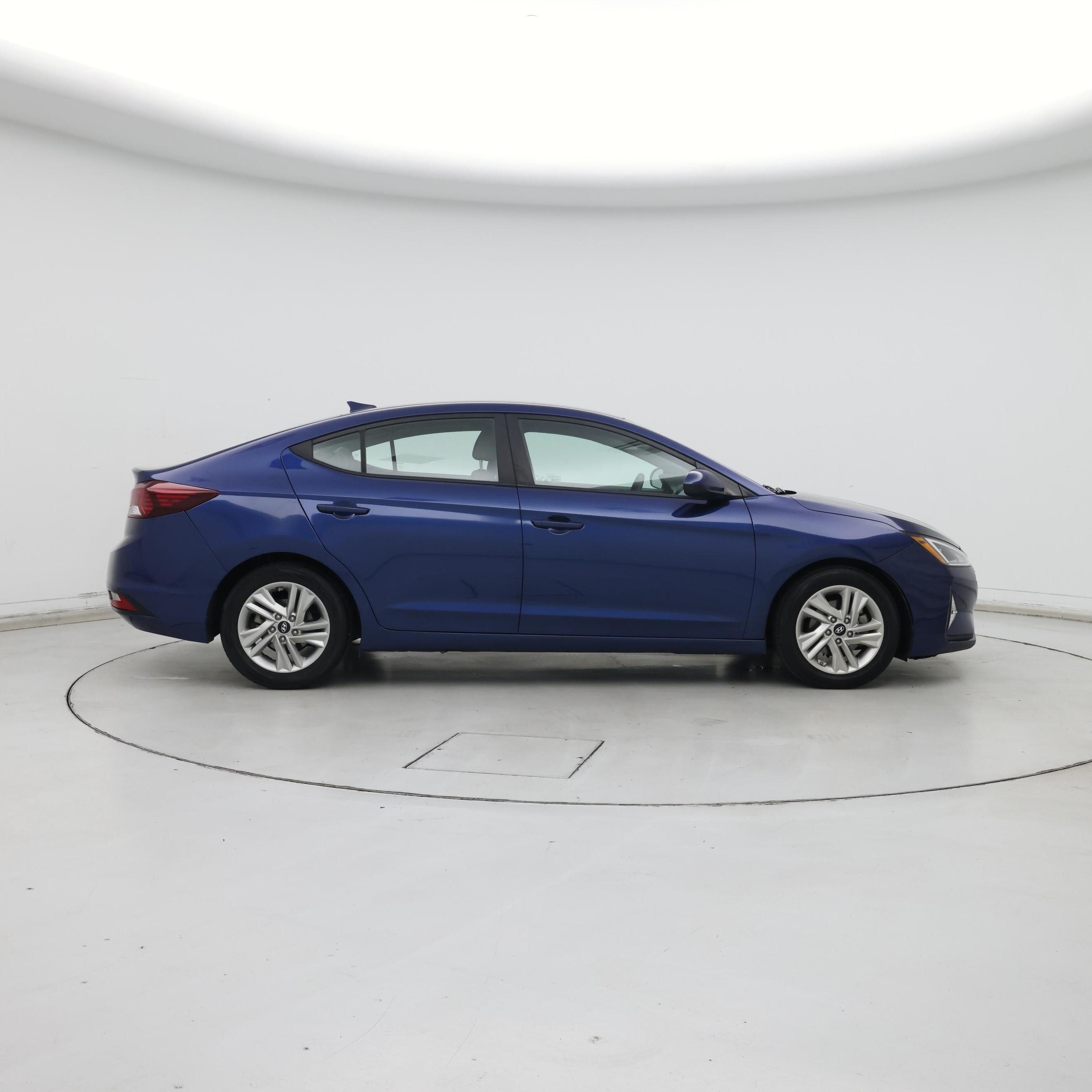 Thumbnail: 2020 Hyundai Elantra - 7