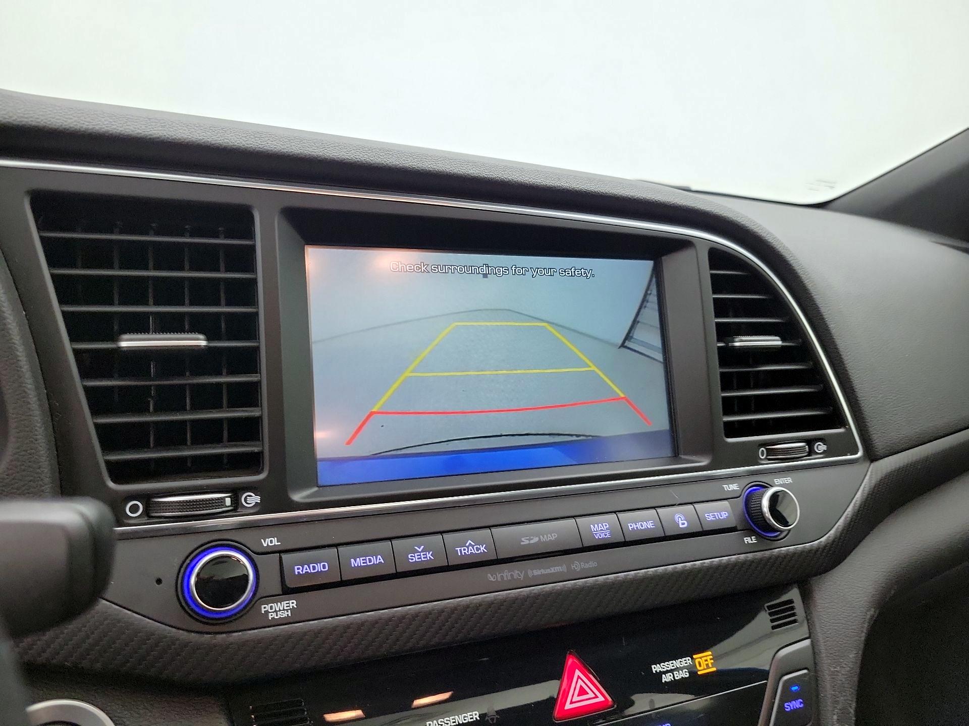 Thumbnail: 2017 Hyundai Elantra - 15