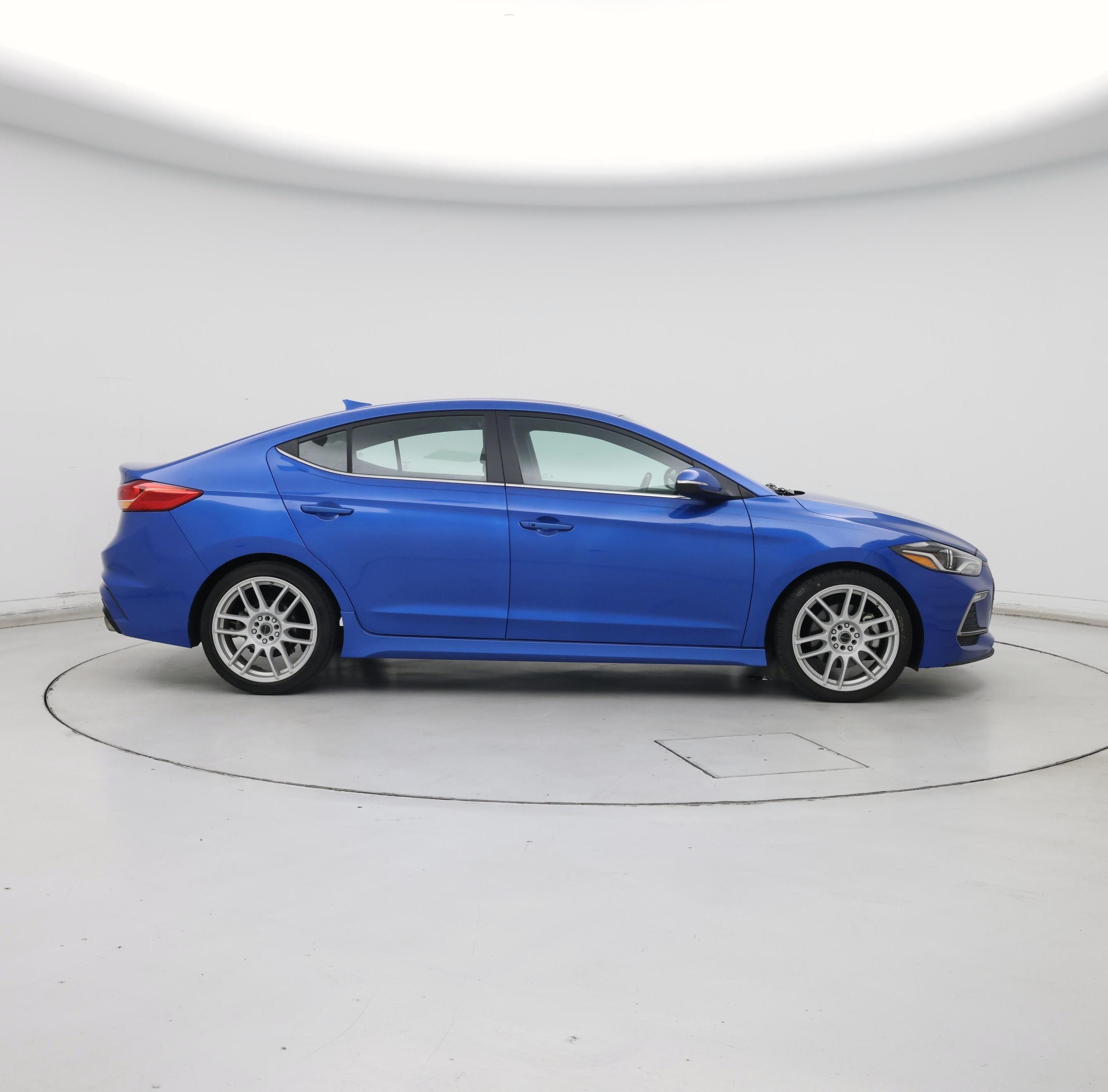 Thumbnail: 2017 Hyundai Elantra - 7