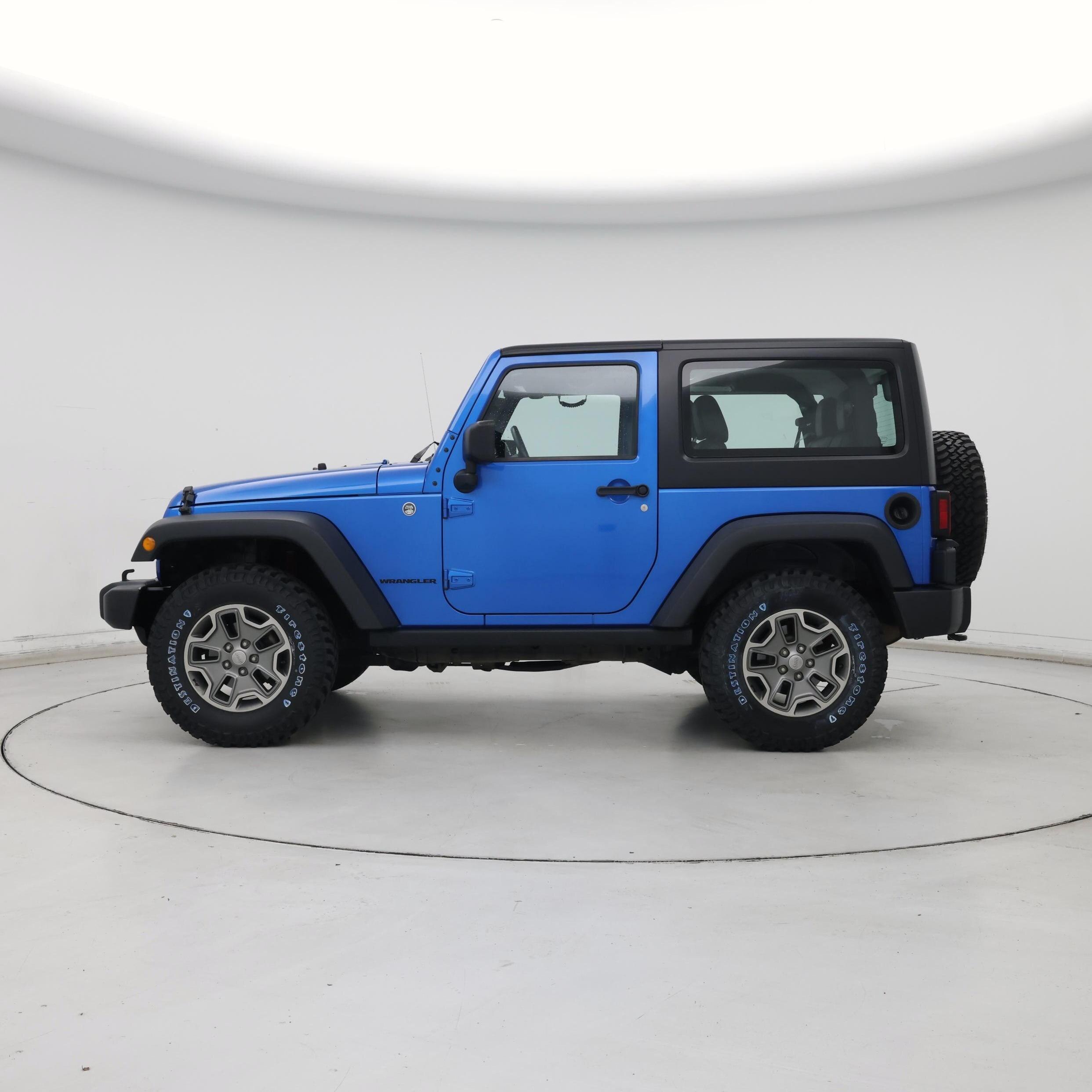 Thumbnail: 2015 Jeep Wrangler - 3