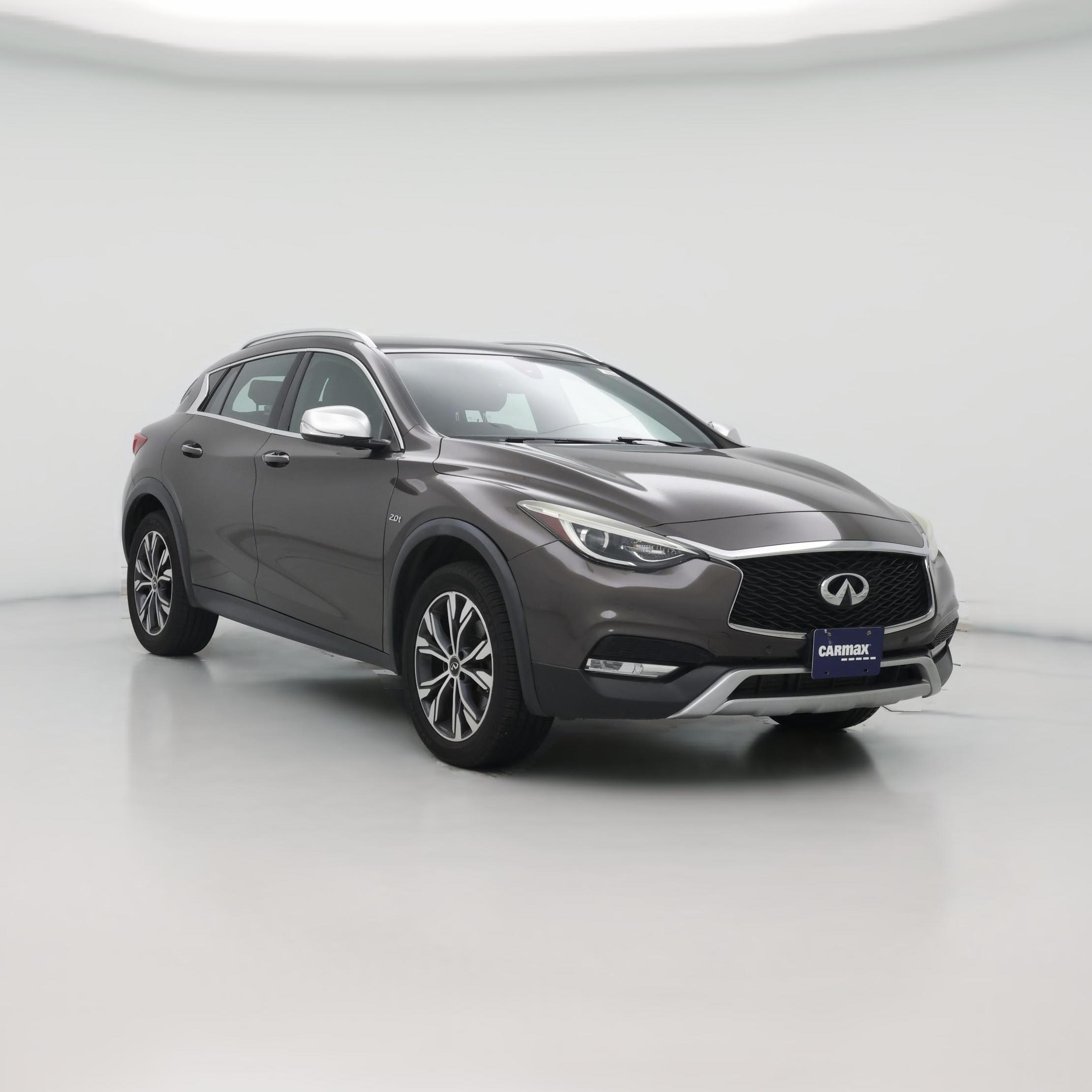 Thumbnail: 2017 INFINITI QX30 - 1