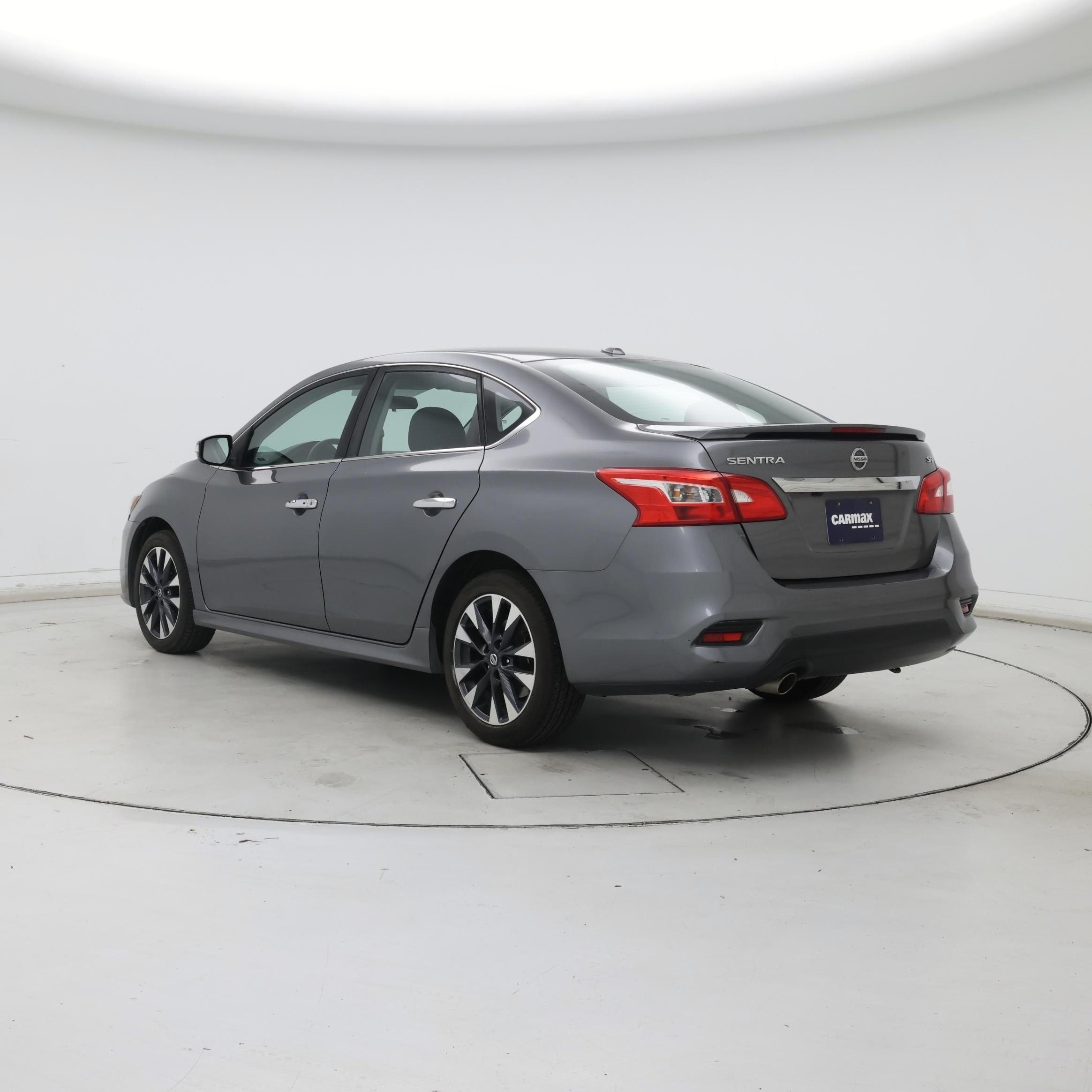 Thumbnail: 2017 Nissan Sentra - 2