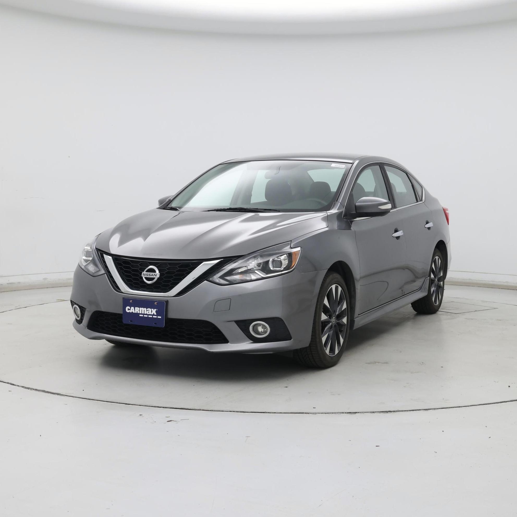 Thumbnail: 2017 Nissan Sentra - 4