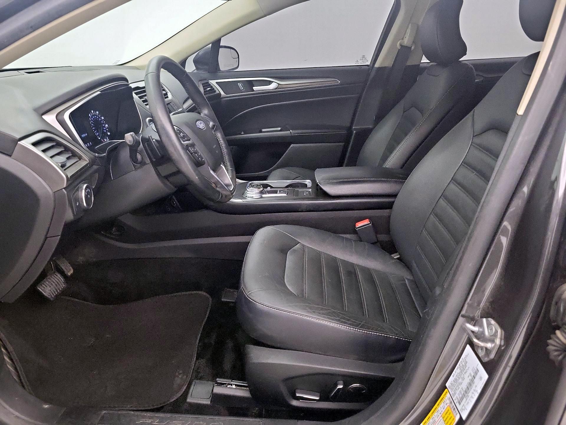 Thumbnail: 2018 Ford Fusion - 11