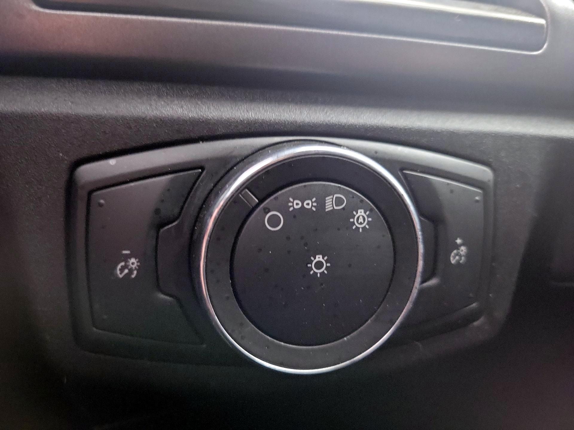 Thumbnail: 2018 Ford Fusion - 13