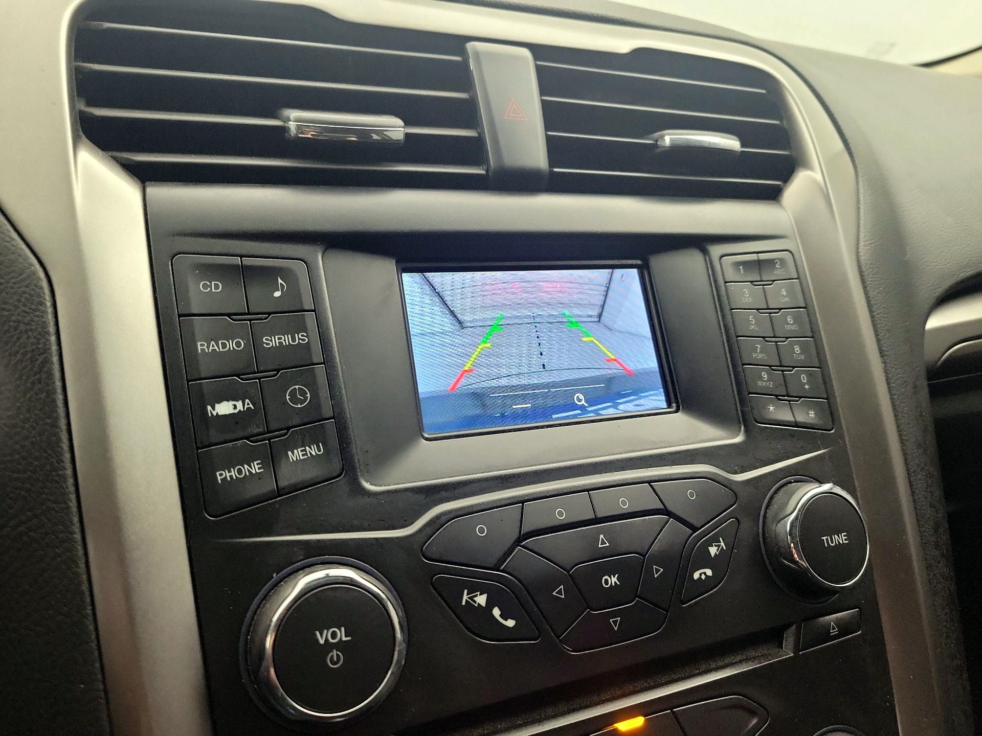 Thumbnail: 2018 Ford Fusion - 14