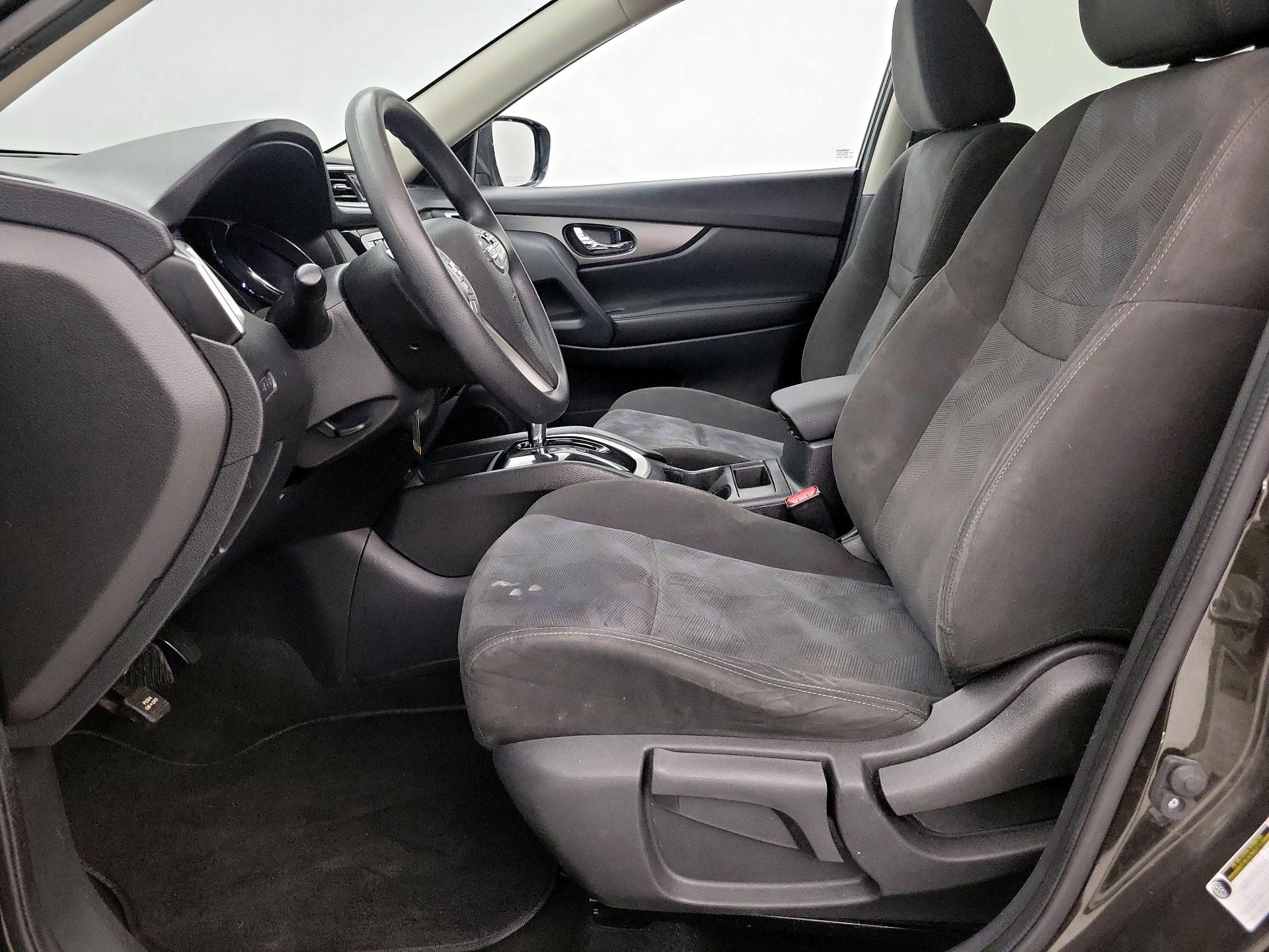 Thumbnail: 2016 Nissan Rogue - 11