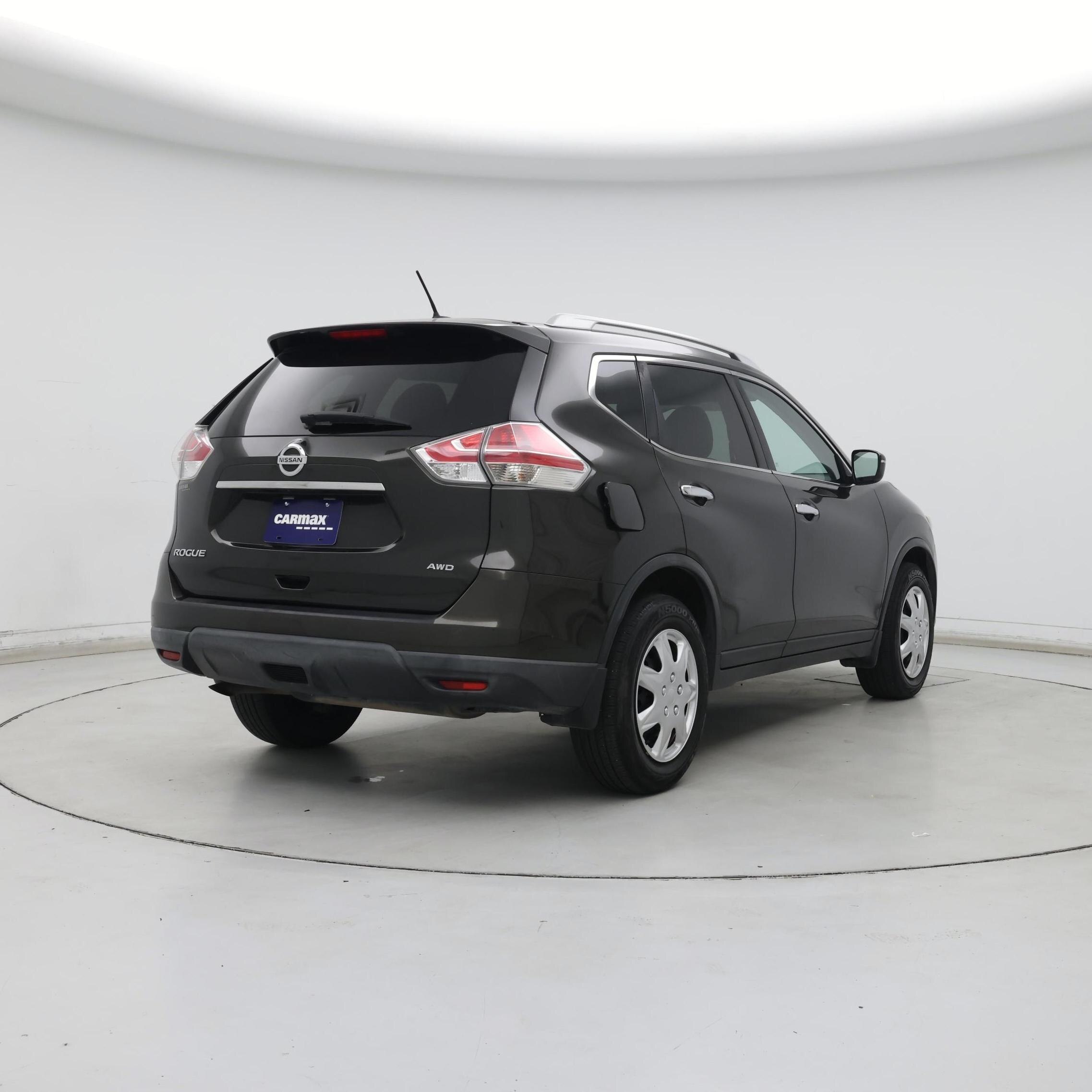 Thumbnail: 2016 Nissan Rogue - 8