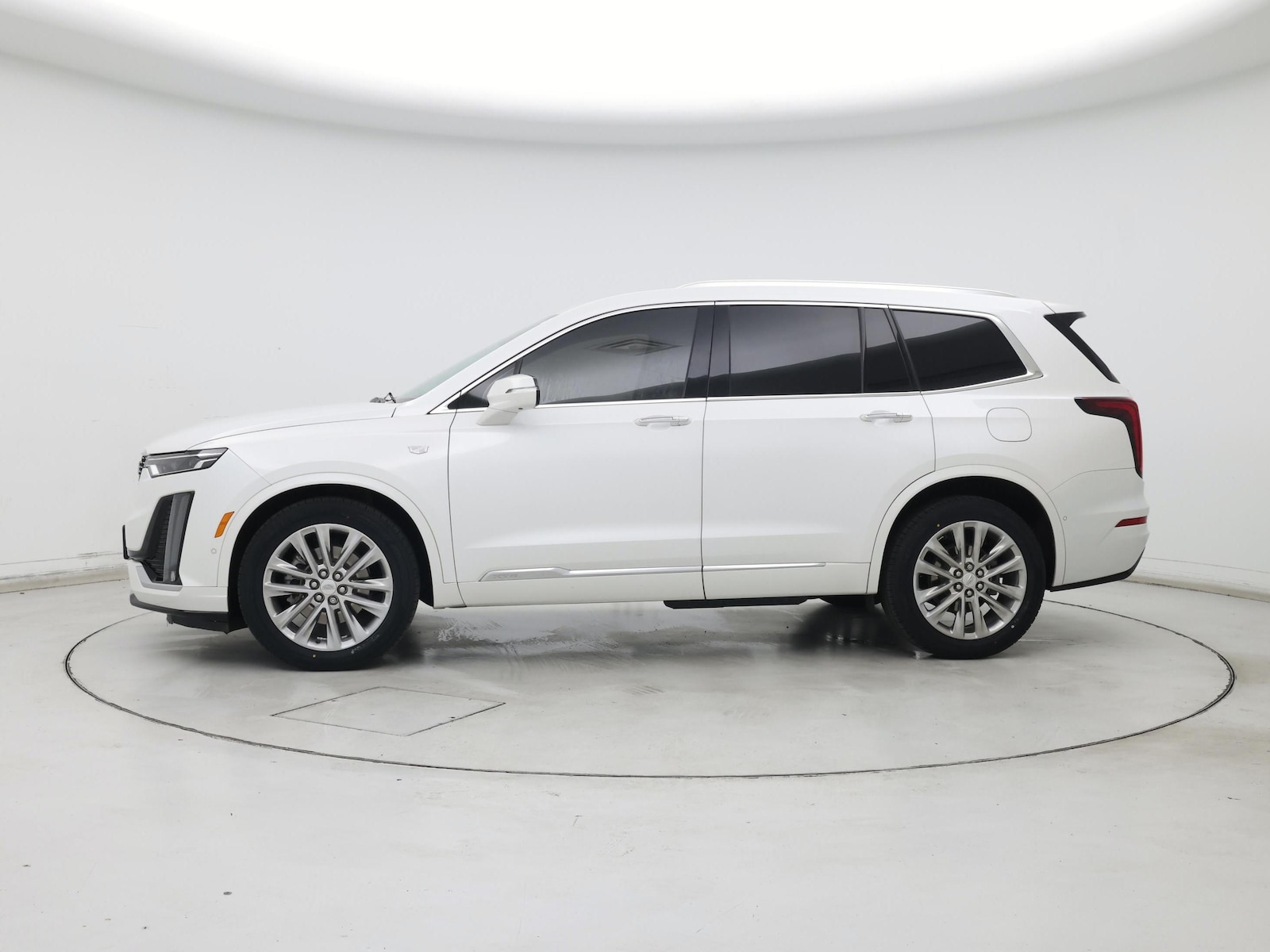 Image of 2021 Cadillac XT6 Premium Luxury