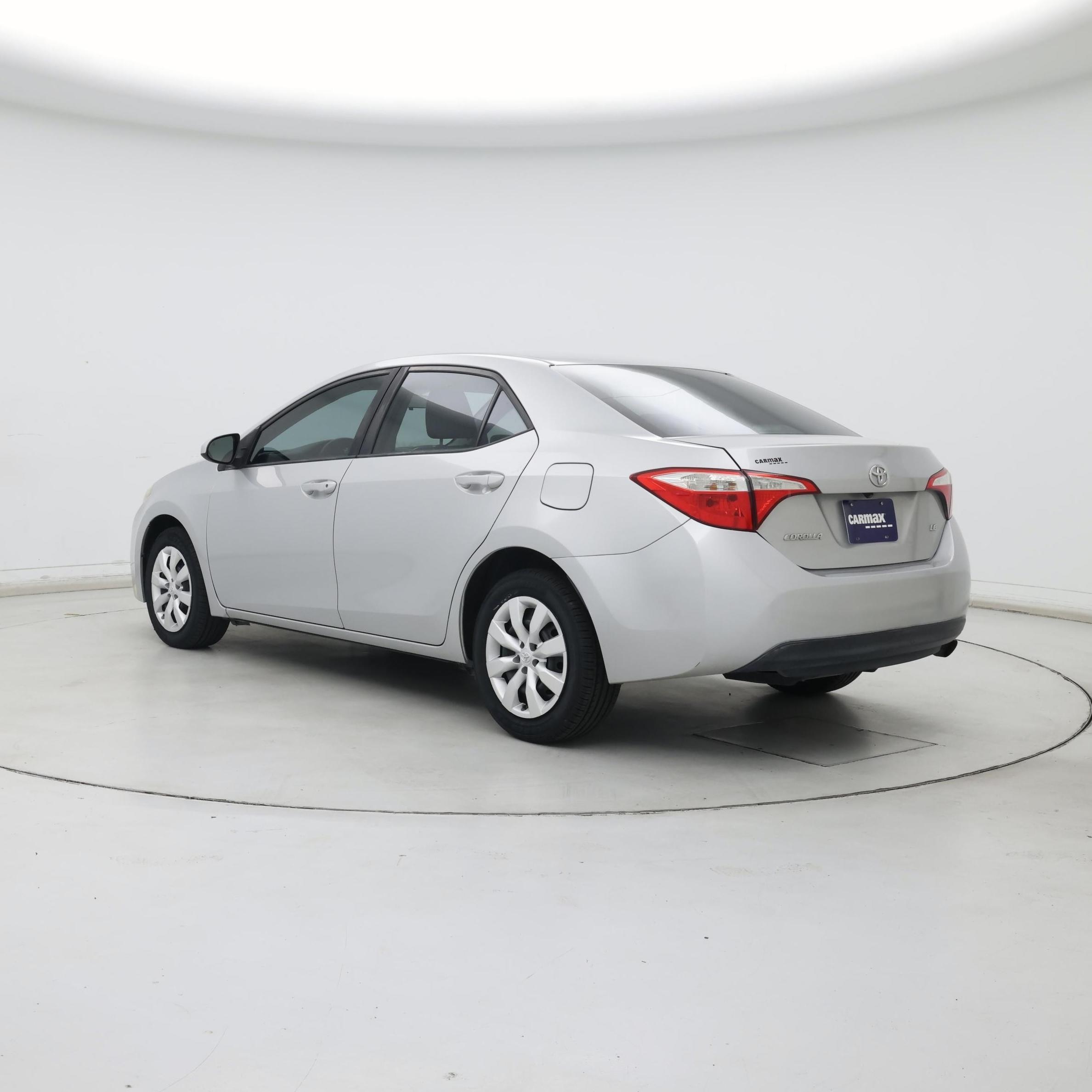 Thumbnail: 2015 Toyota Corolla - 2
