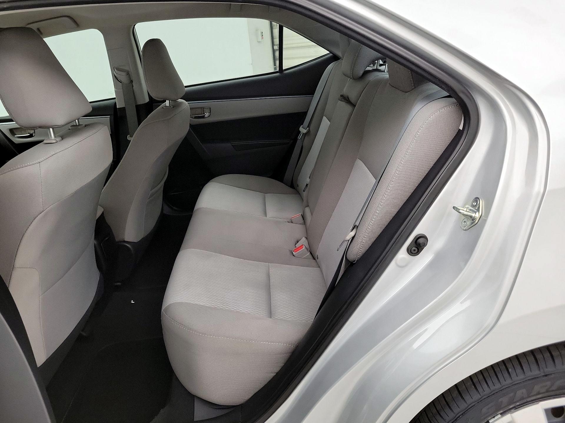 Thumbnail: 2015 Toyota Corolla - 19