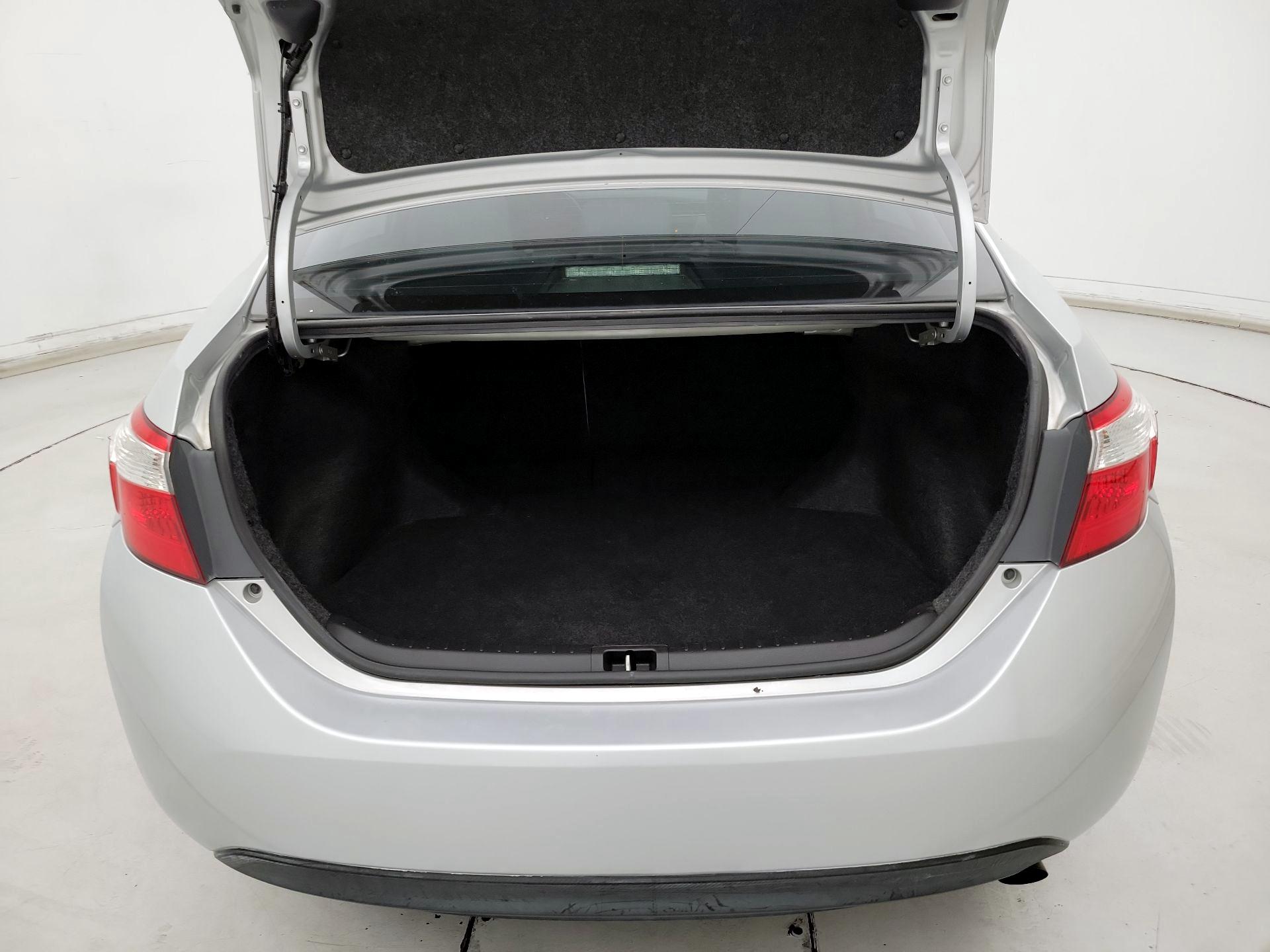 Thumbnail: 2015 Toyota Corolla - 20