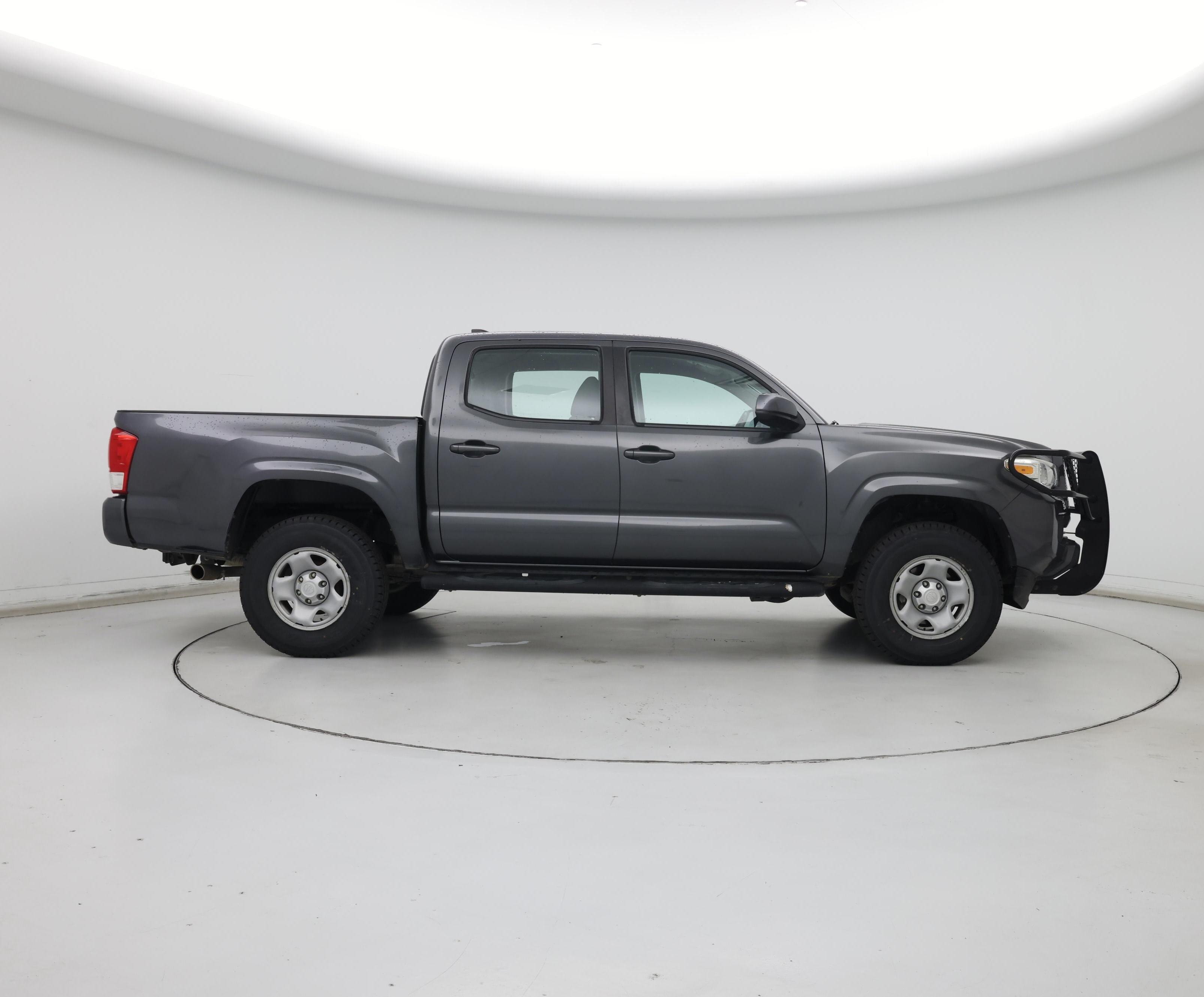 Thumbnail: 2016 Toyota Tacoma - 7