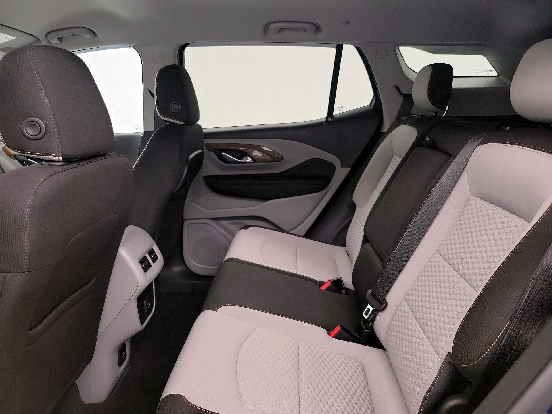 Thumbnail: 2020 GMC Terrain - 19