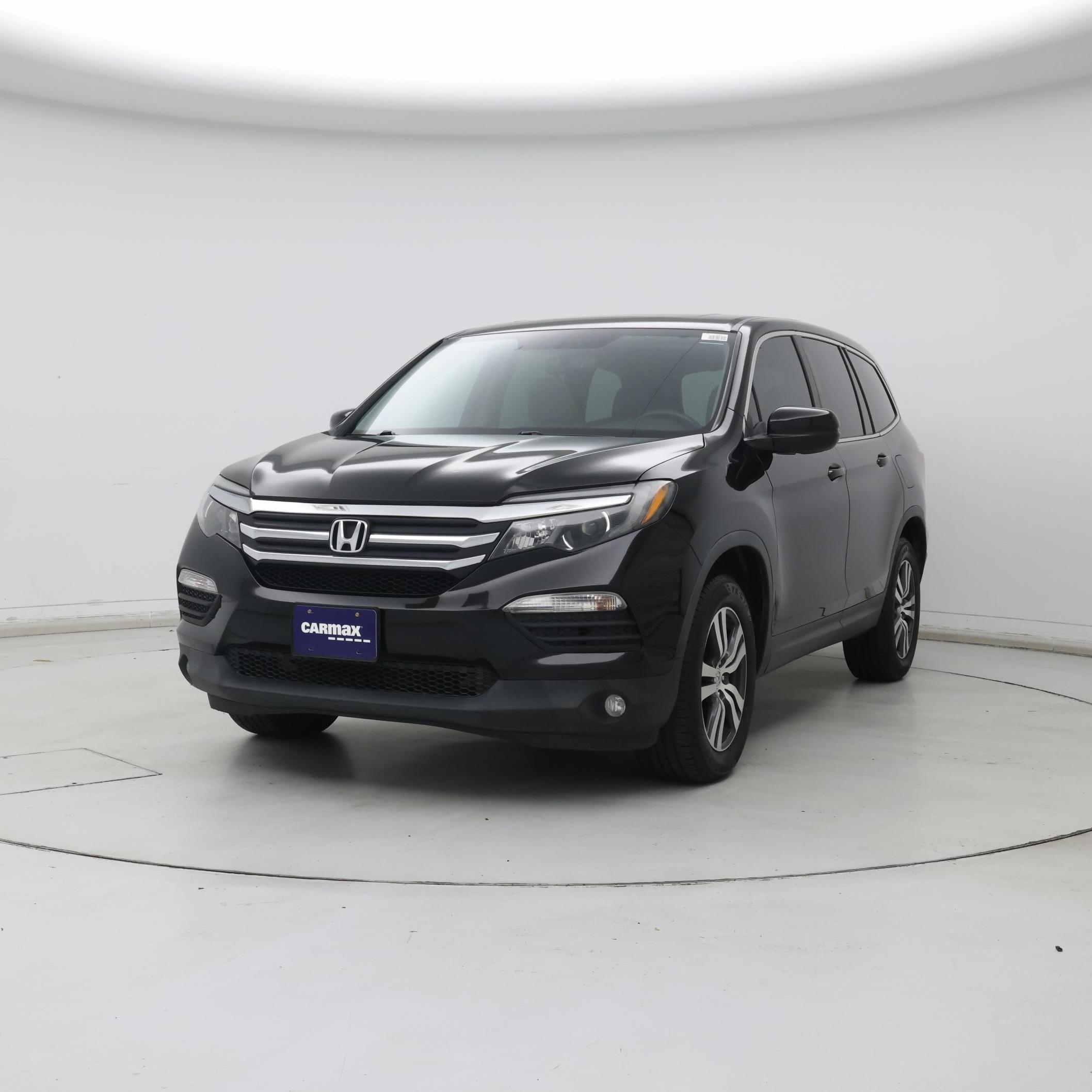 Thumbnail: 2017 Honda Pilot - 4