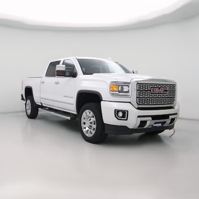 White 2019 GMC Sierra 2500 Denali