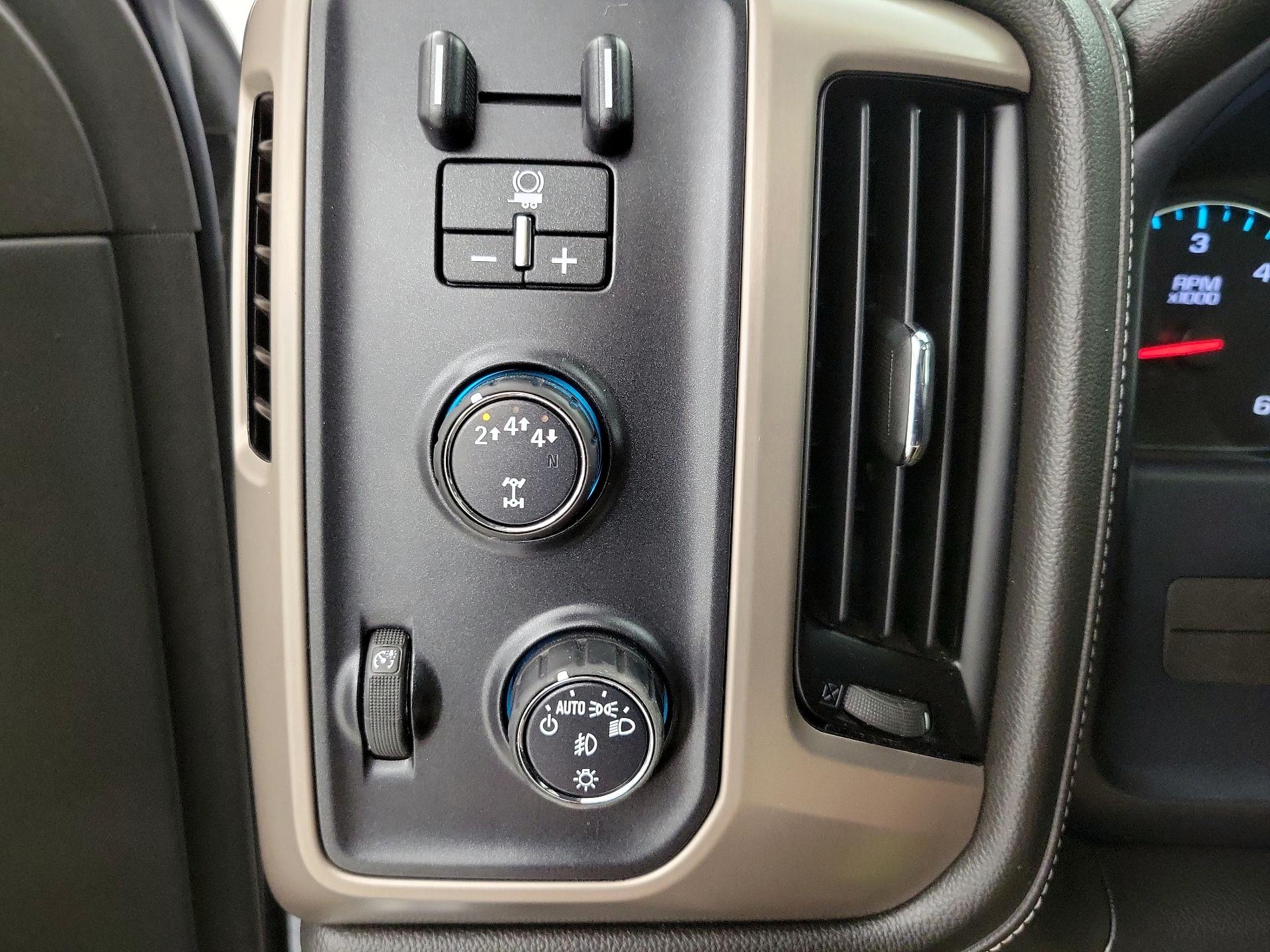 Thumbnail: 2019 GMC Sierra 2500 - 13
