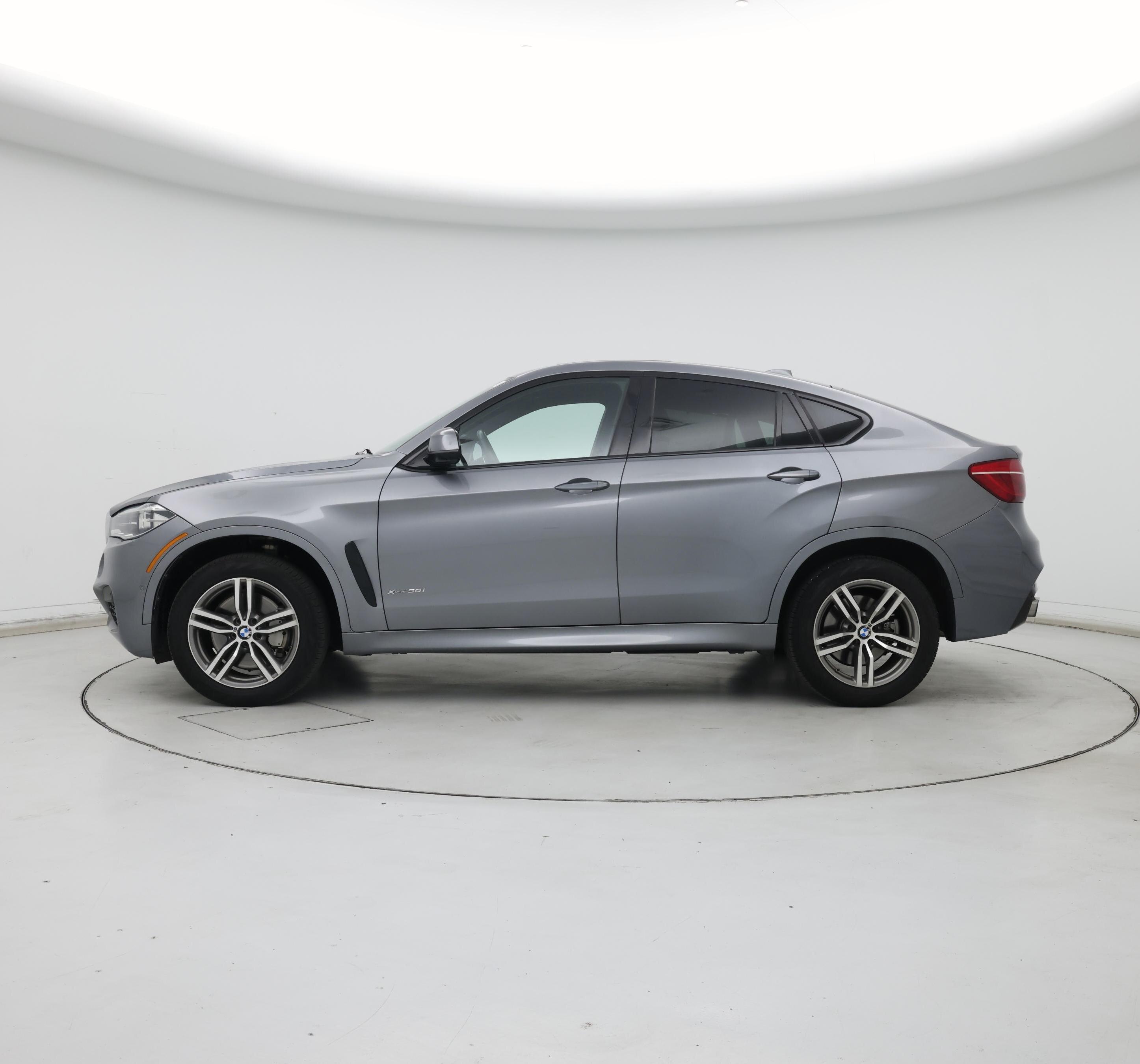 Thumbnail: 2019 BMW X6 - 3