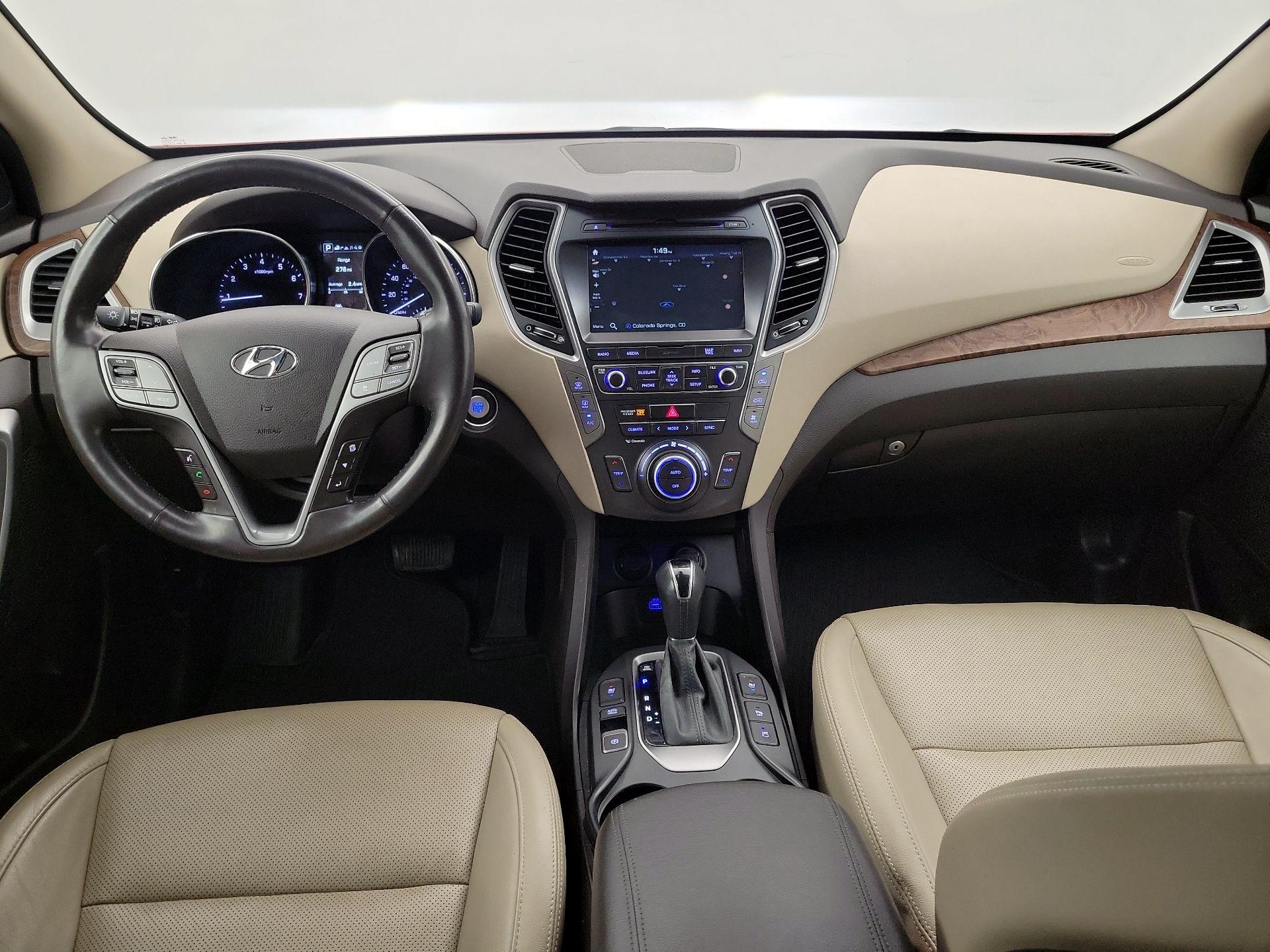 Thumbnail: 2017 Hyundai Santa Fe - 9