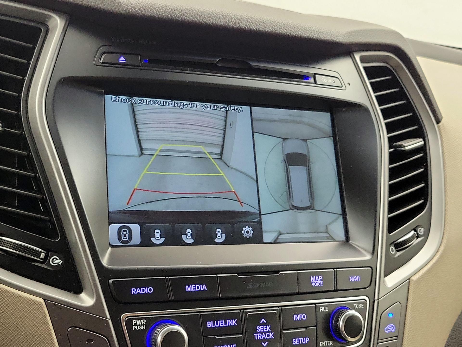 Thumbnail: 2017 Hyundai Santa Fe - 15