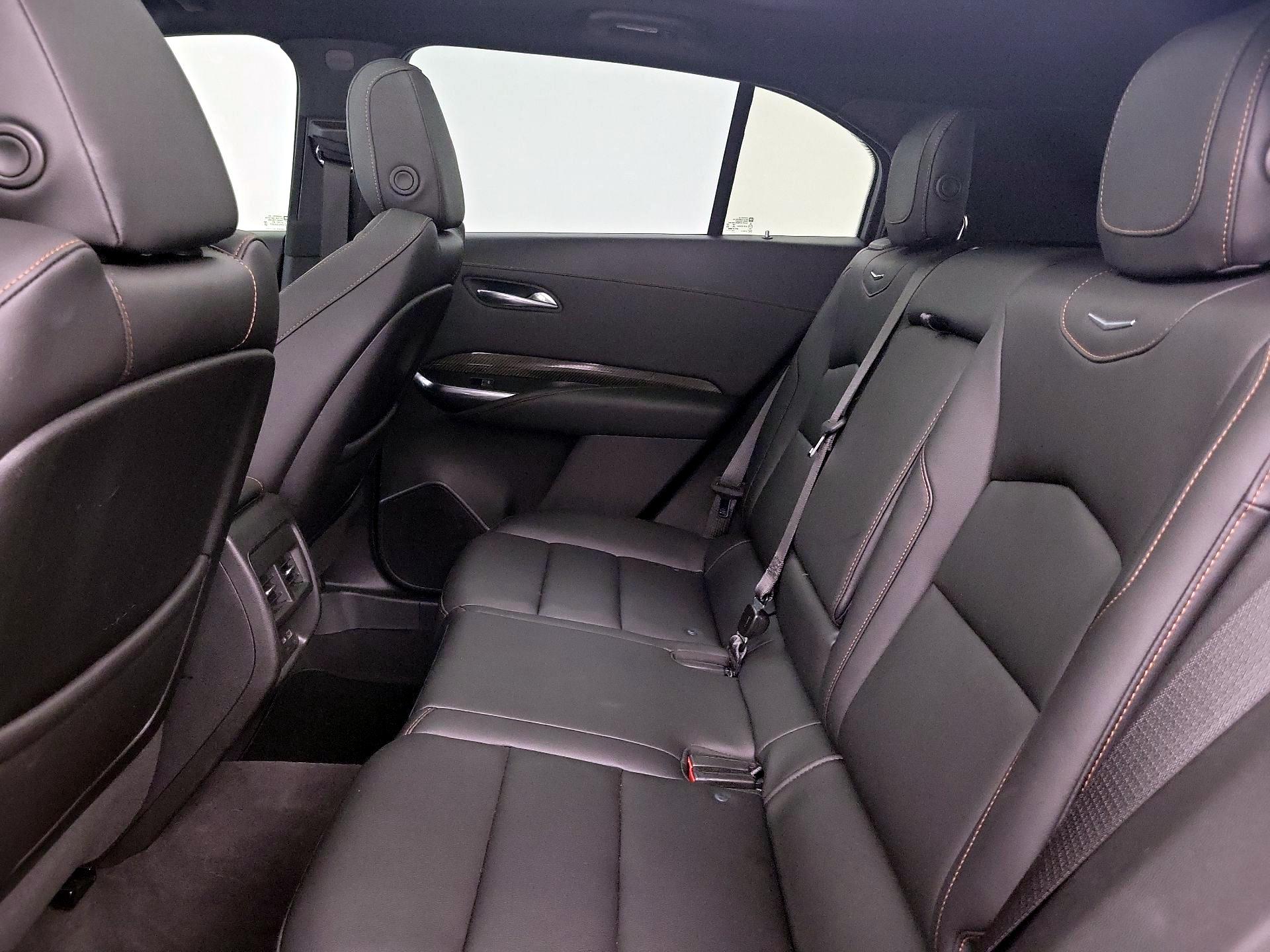 Thumbnail: 2020 Cadillac XT4 - 20