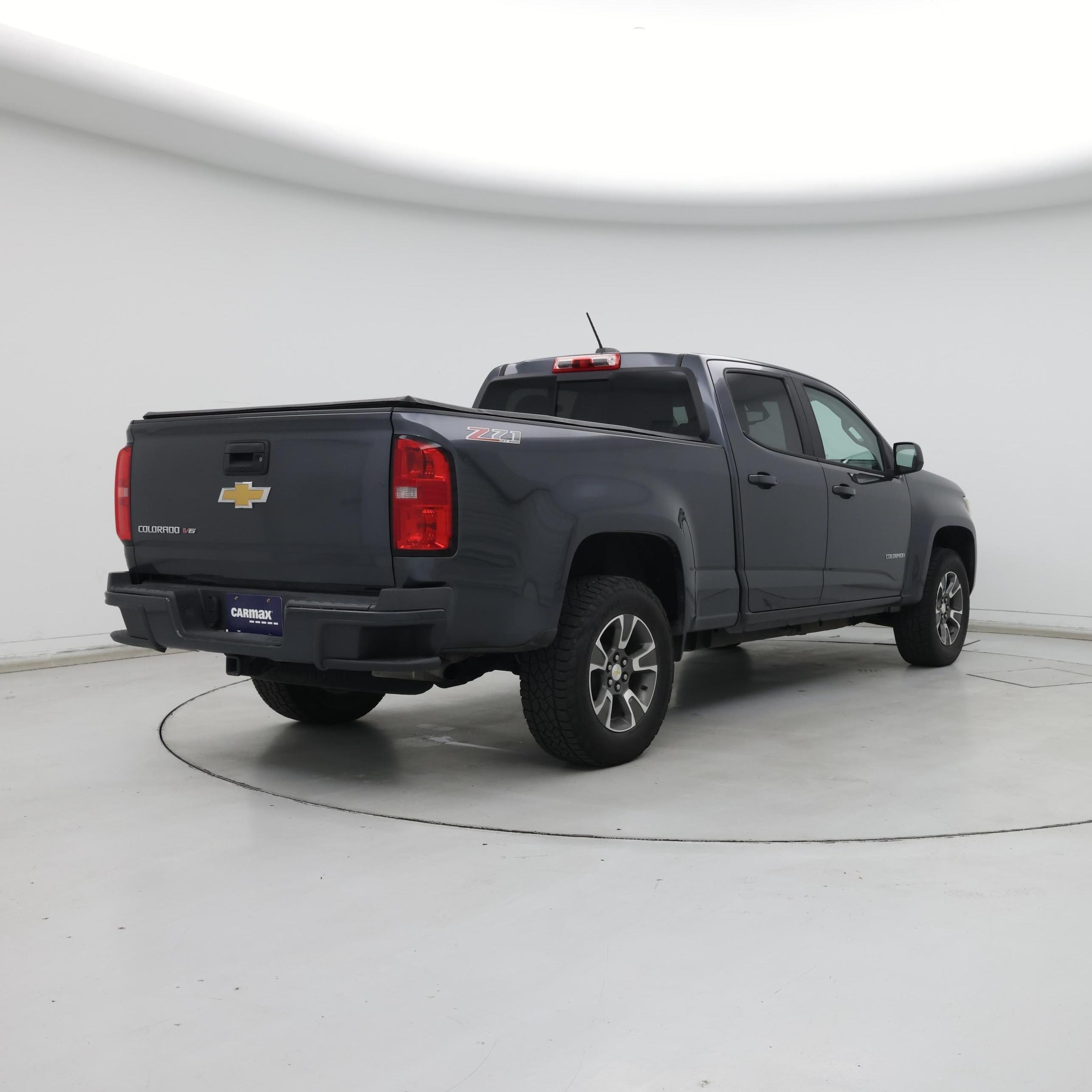 Thumbnail: 2017 Chevrolet Colorado - 8