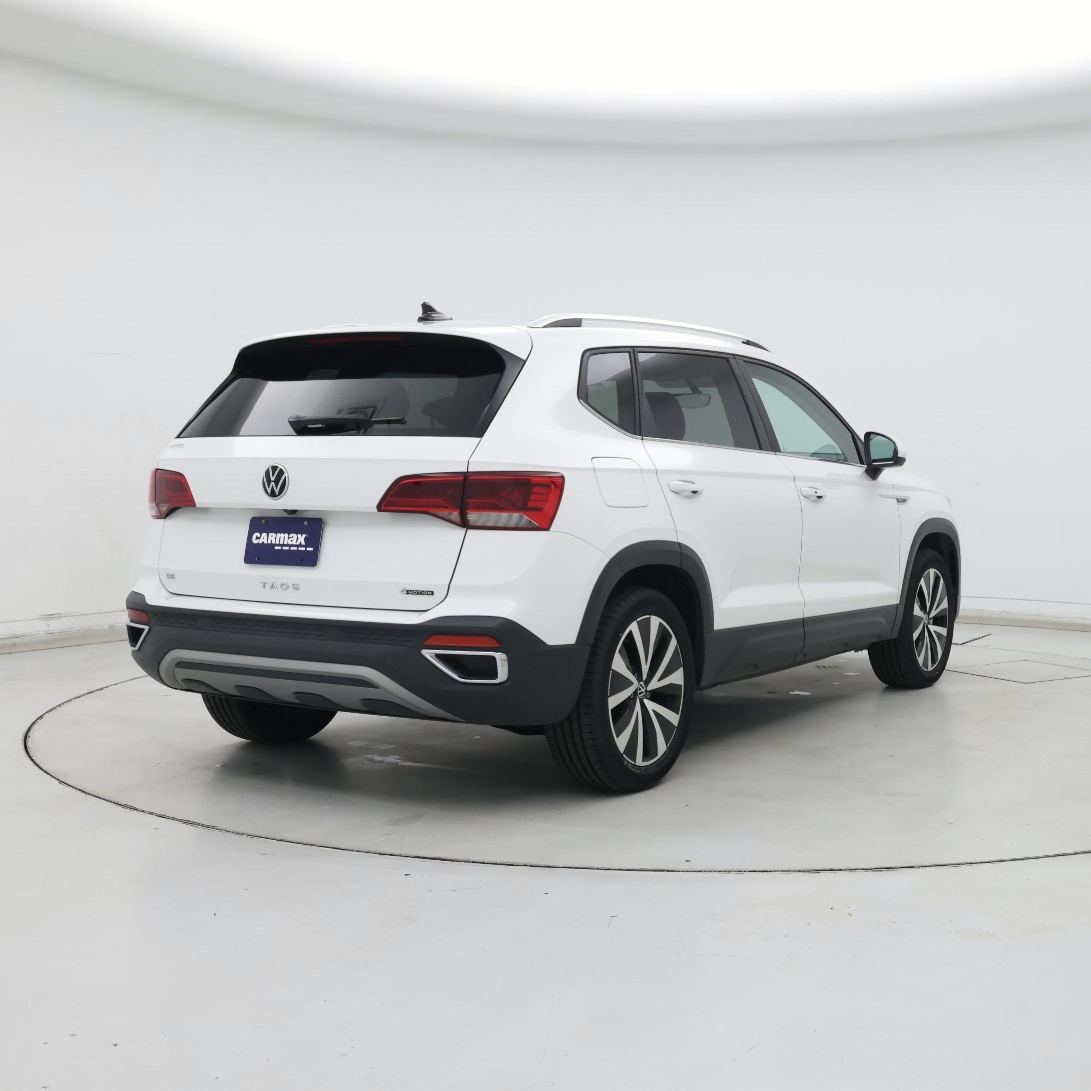 Thumbnail: 2022 Volkswagen Taos - 8
